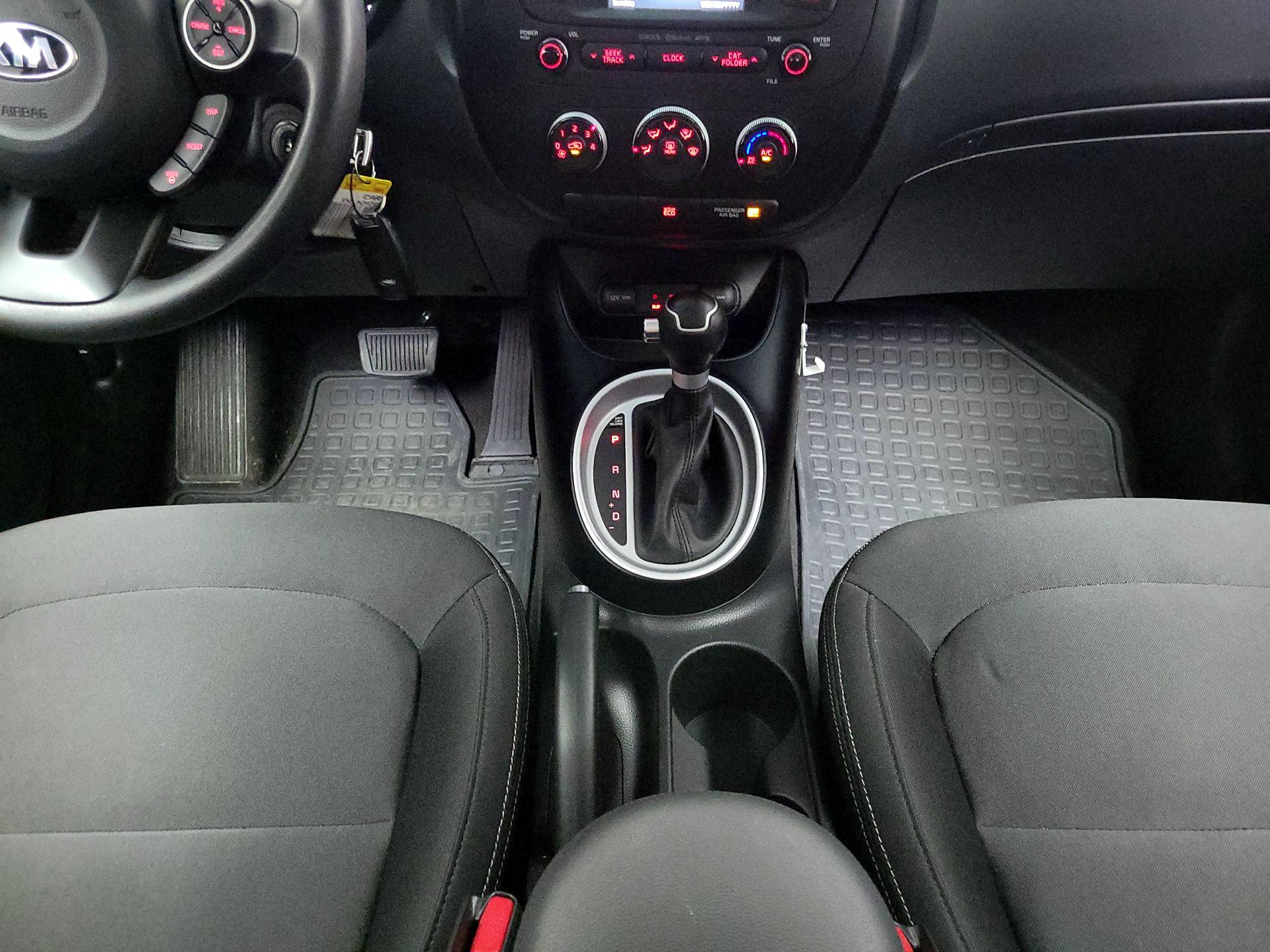 Thumbnail: 2016 Kia Soul - 17