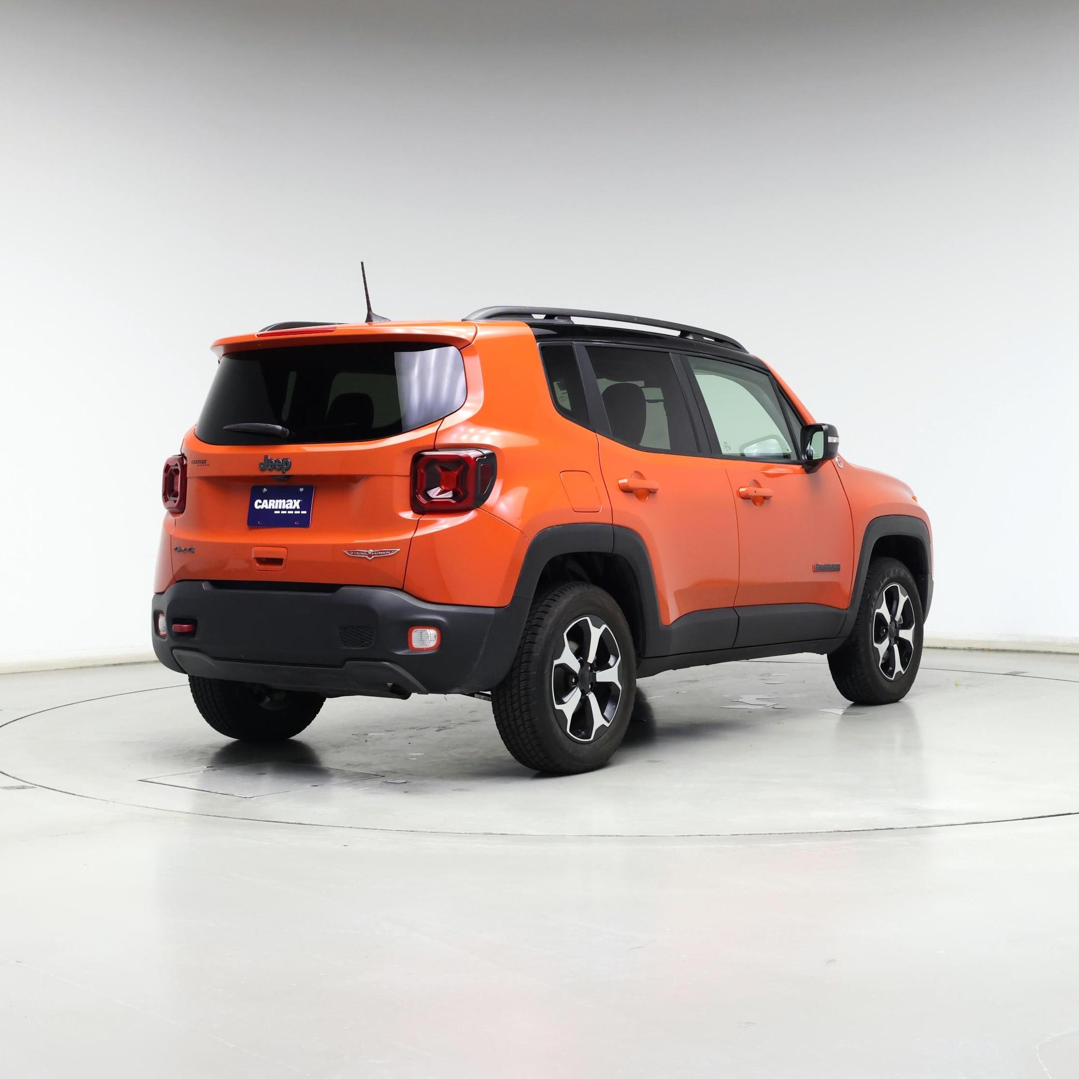 Thumbnail: 2019 Jeep Renegade - 8