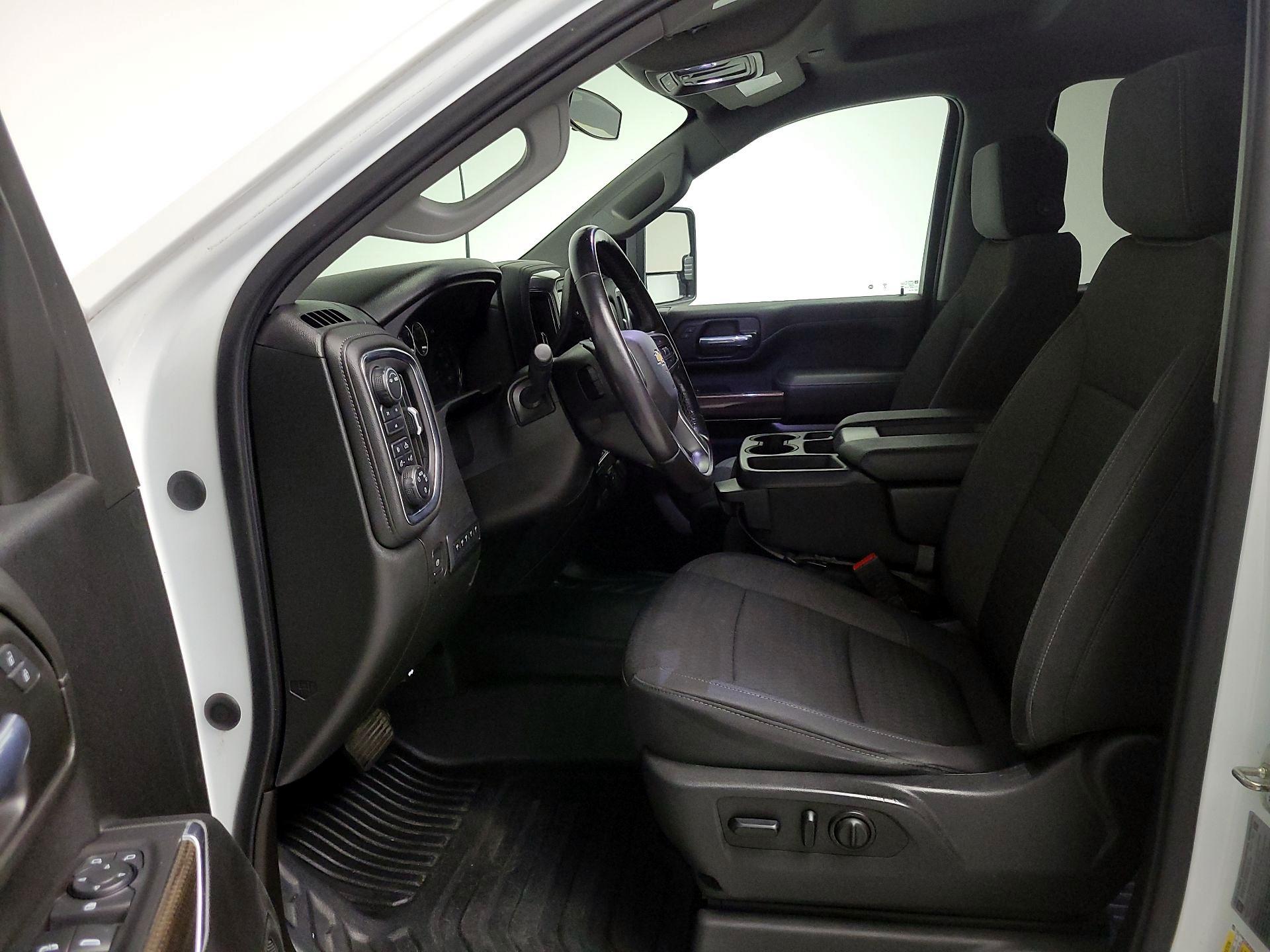 Thumbnail: 2021 Chevrolet Silverado 2500 - 11