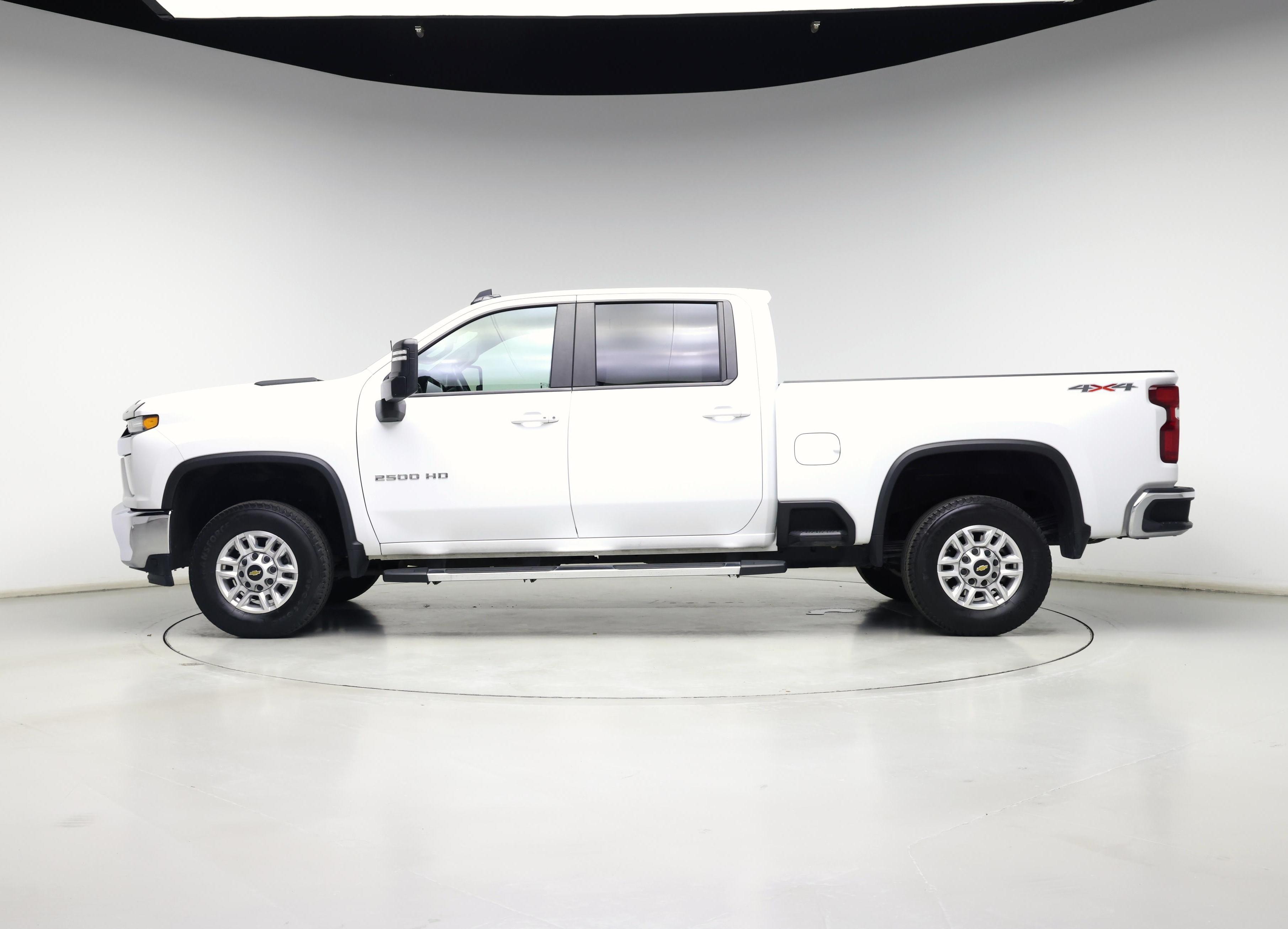 Thumbnail: 2021 Chevrolet Silverado 2500 - 3