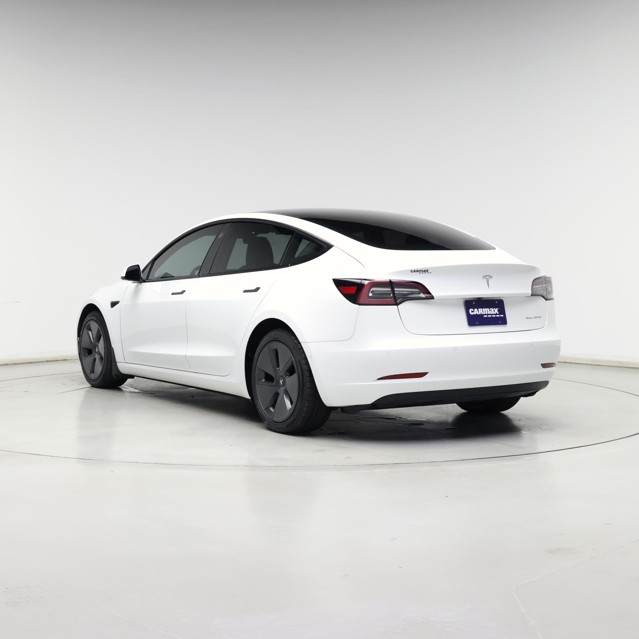 Thumbnail: 2022 Tesla Model 3 - 2