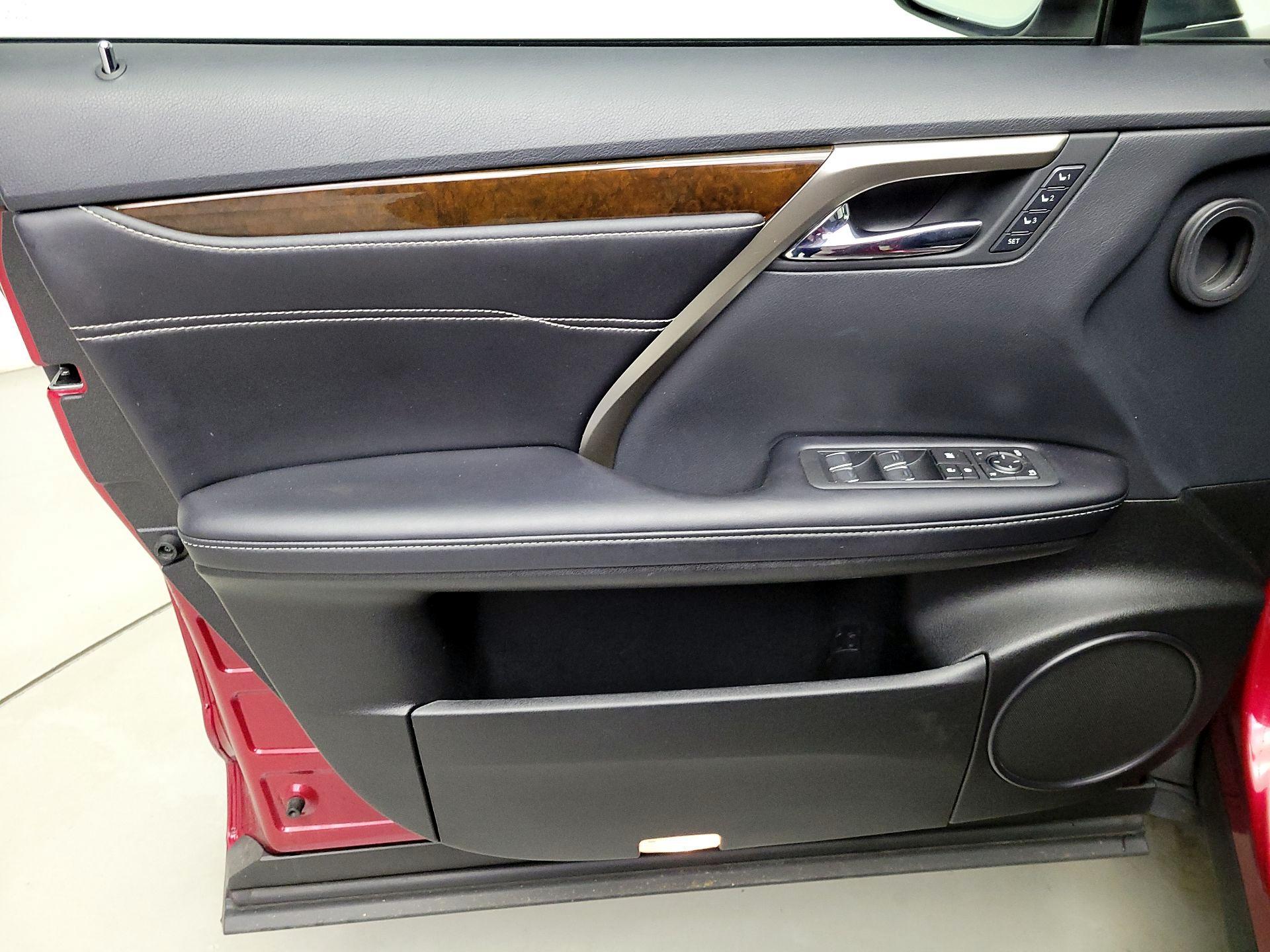 Thumbnail: 2019 Lexus RX - 12