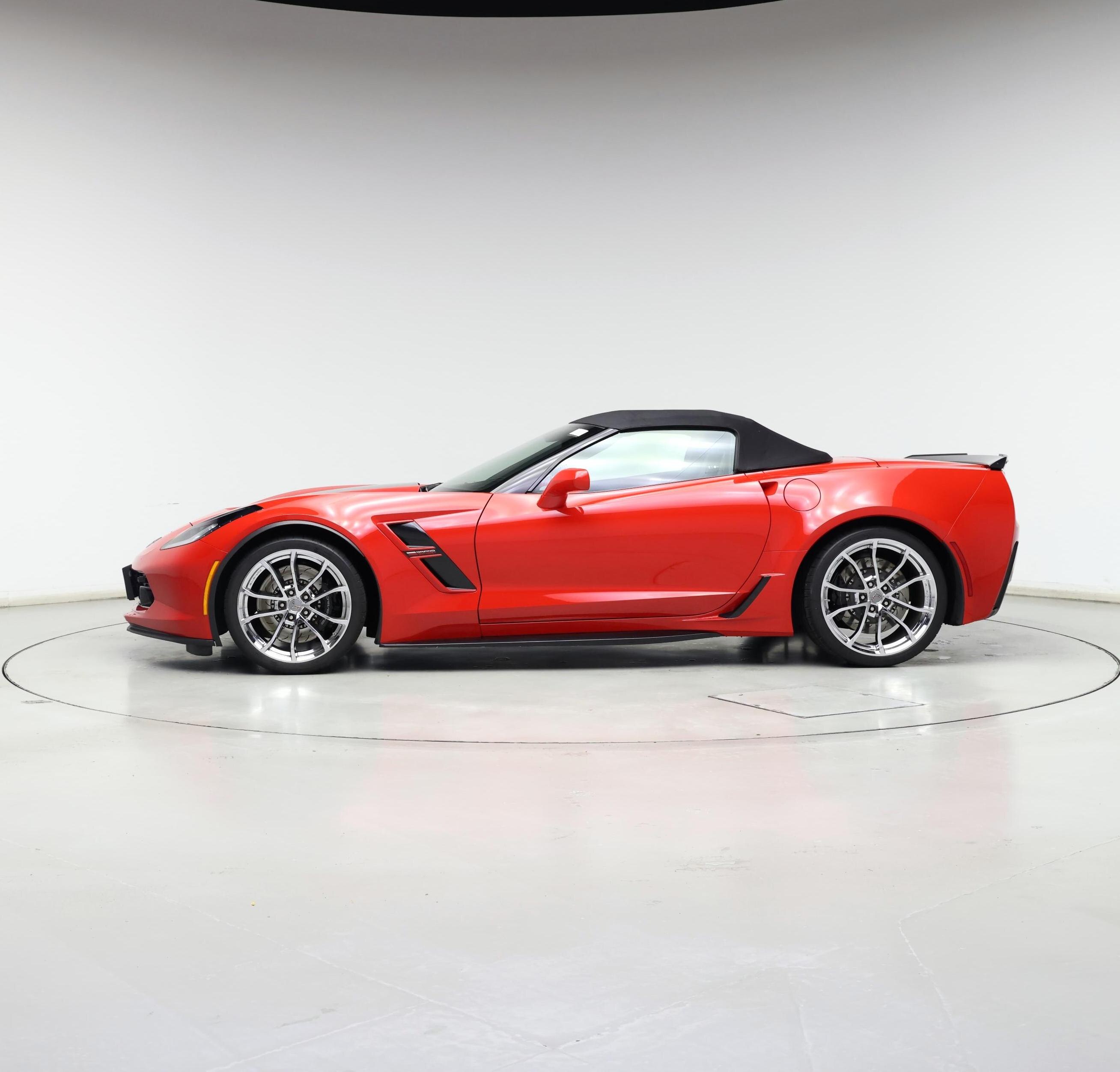 Thumbnail: 2017 Chevrolet Corvette - 3