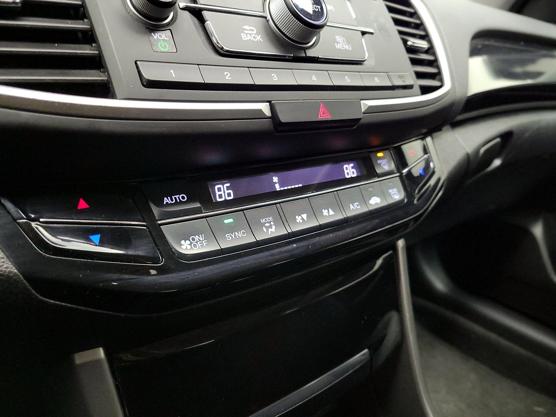 Thumbnail: 2017 Honda Accord - 16