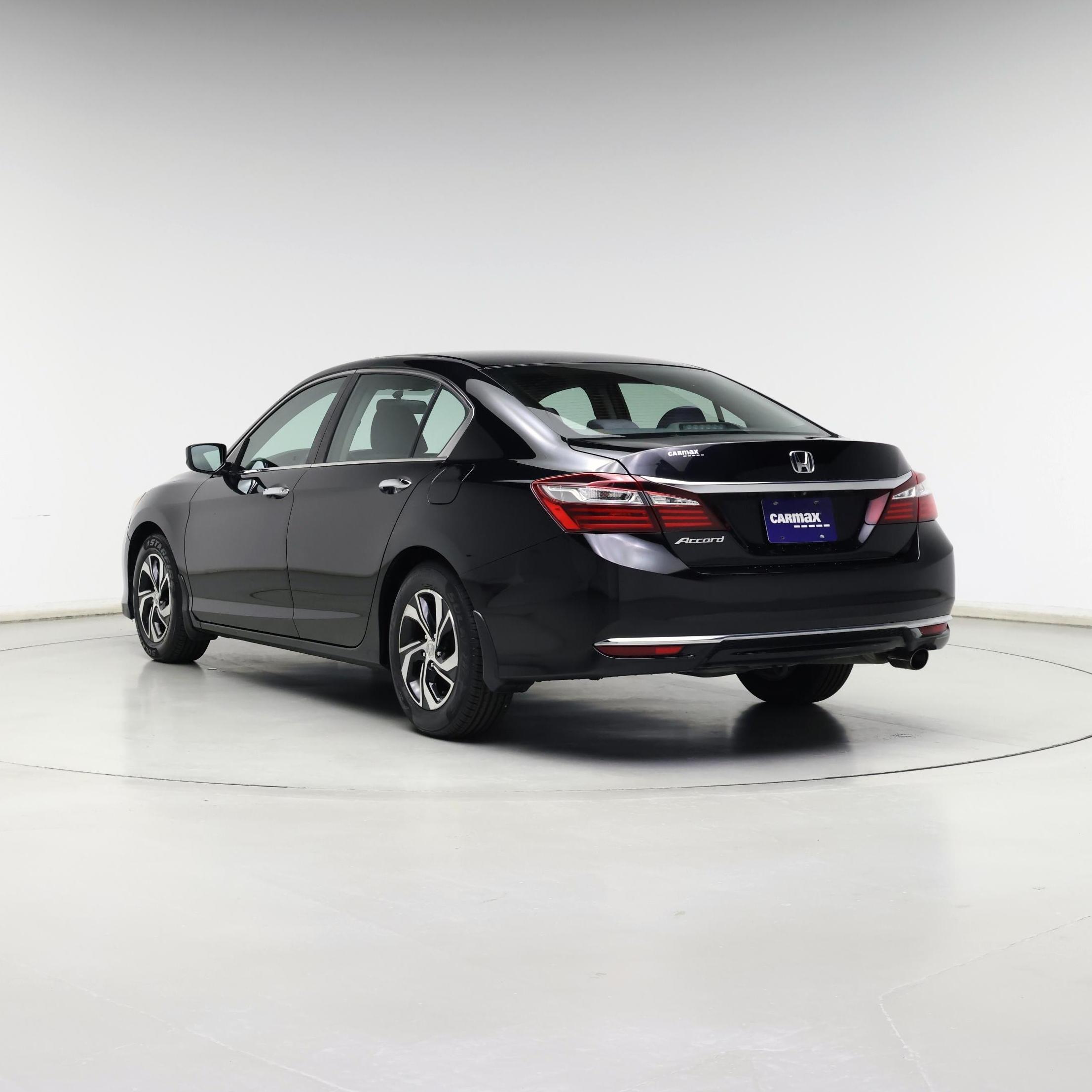 Thumbnail: 2017 Honda Accord - 2