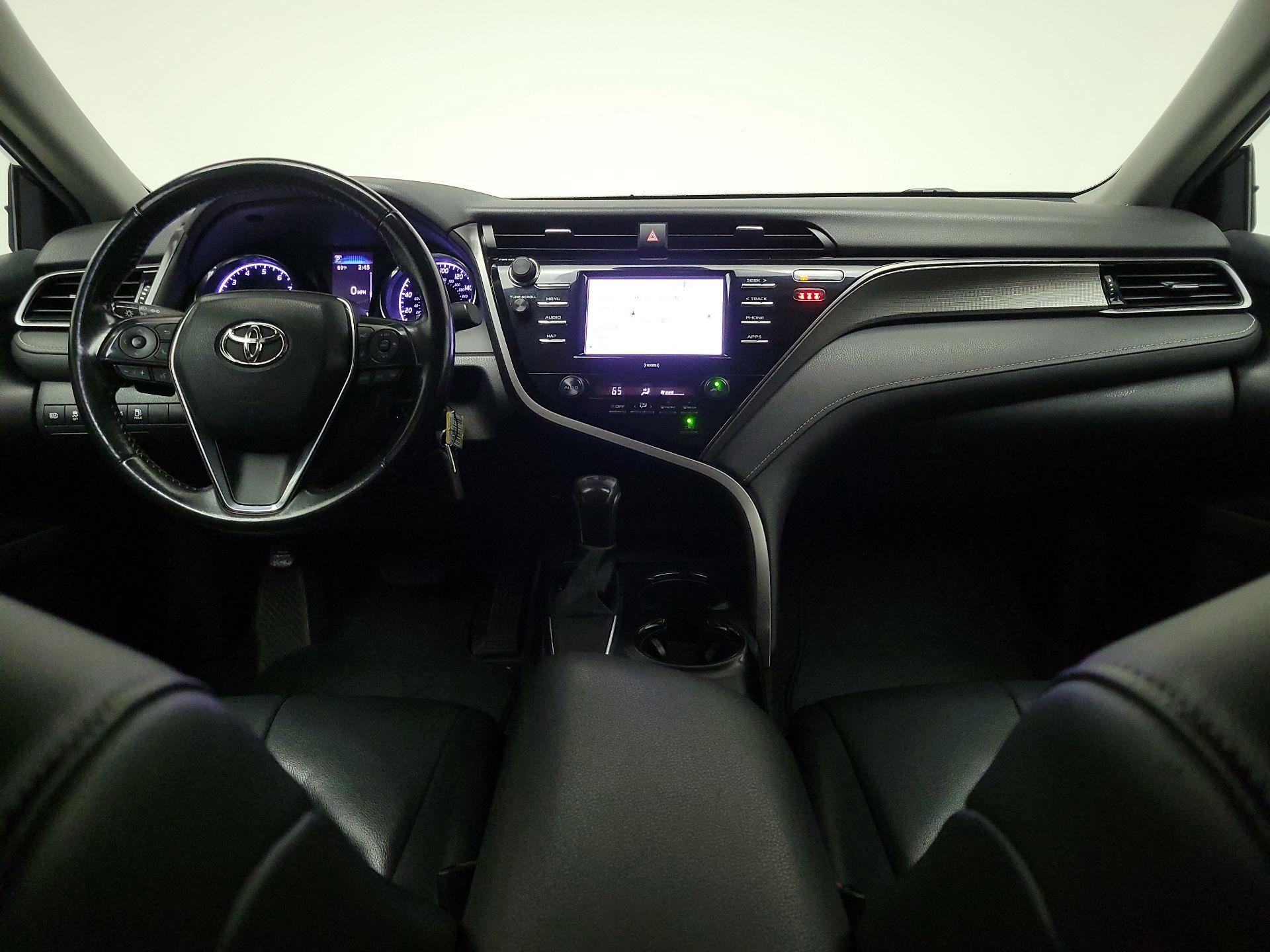 Thumbnail: 2020 Toyota Camry - 9