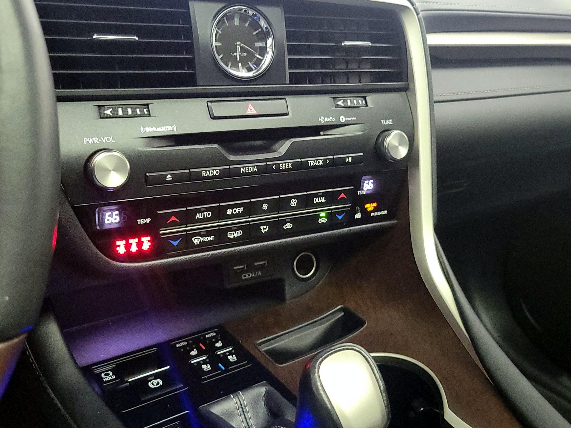 Thumbnail: 2021 Lexus RX - 16