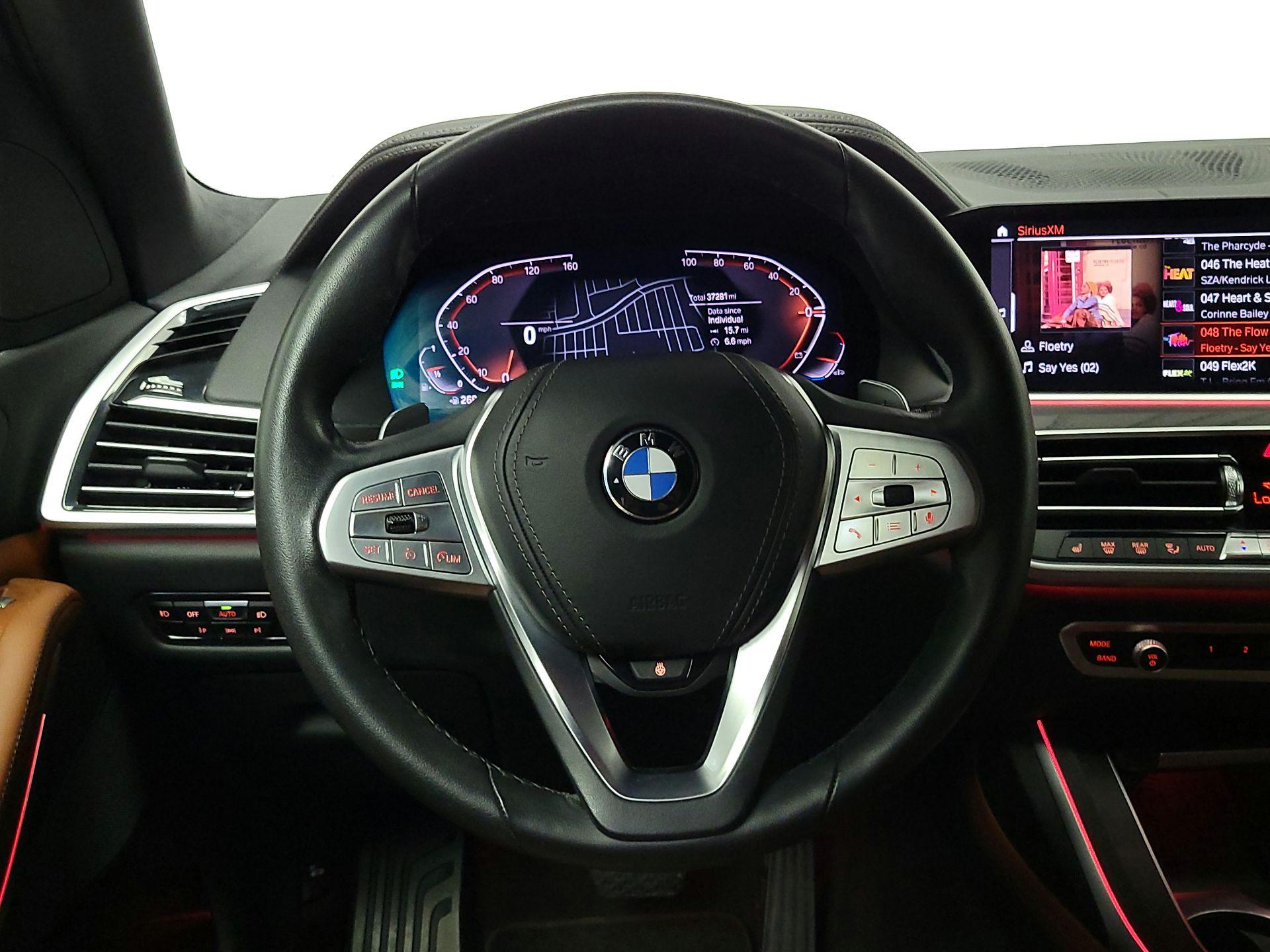 Thumbnail: 2022 BMW X7 - 10