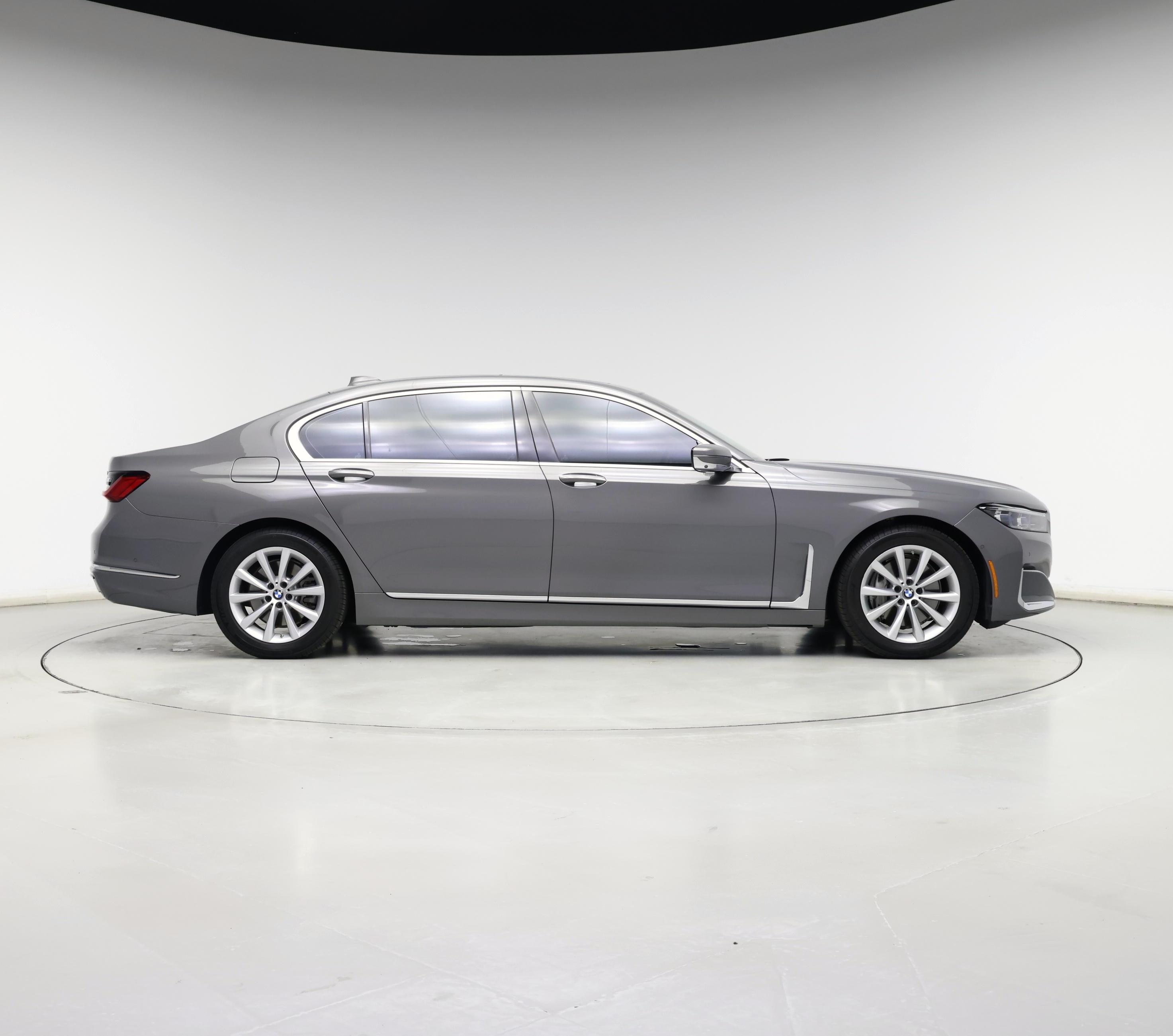 Thumbnail: 2020 BMW 7 Series - 7