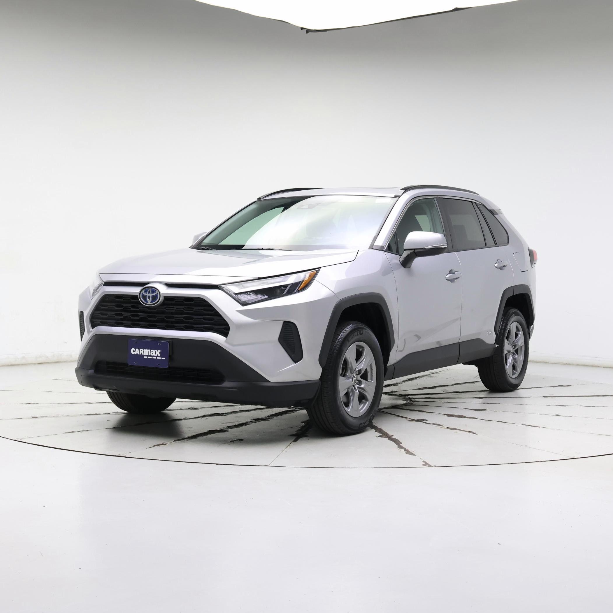 Thumbnail: 2022 Toyota RAV4 - 4