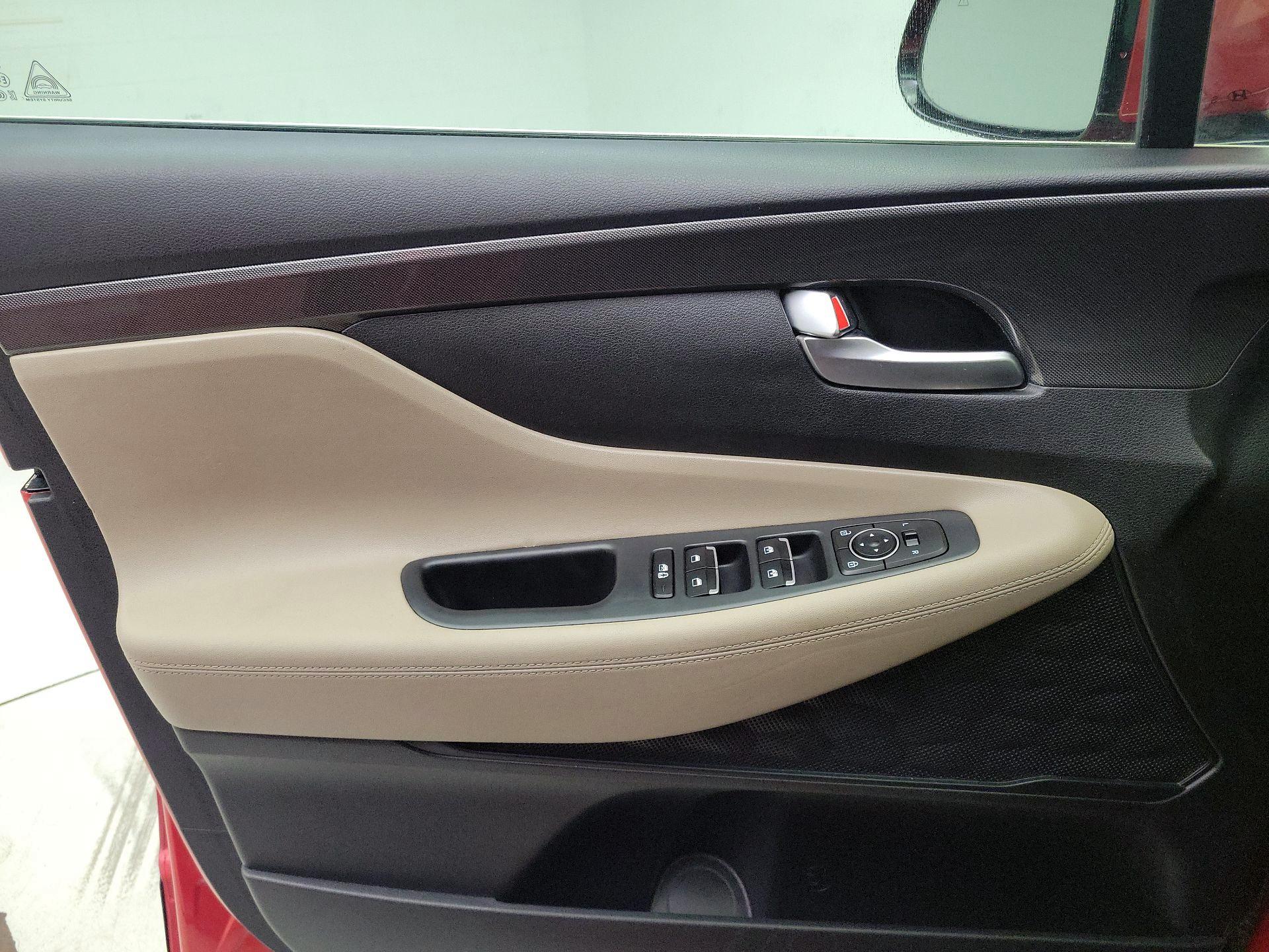 Thumbnail: 2022 Hyundai Santa Fe - 12