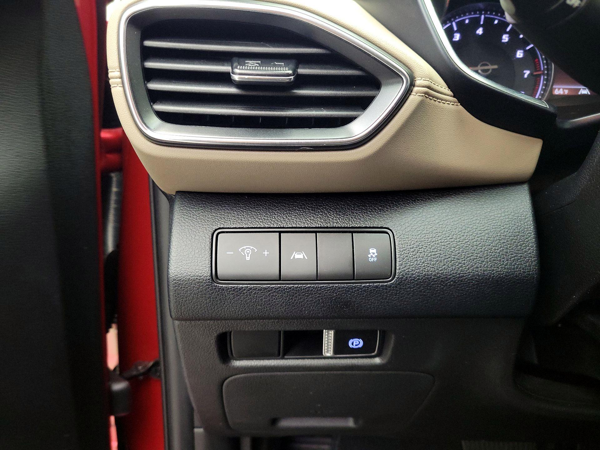 Thumbnail: 2022 Hyundai Santa Fe - 13