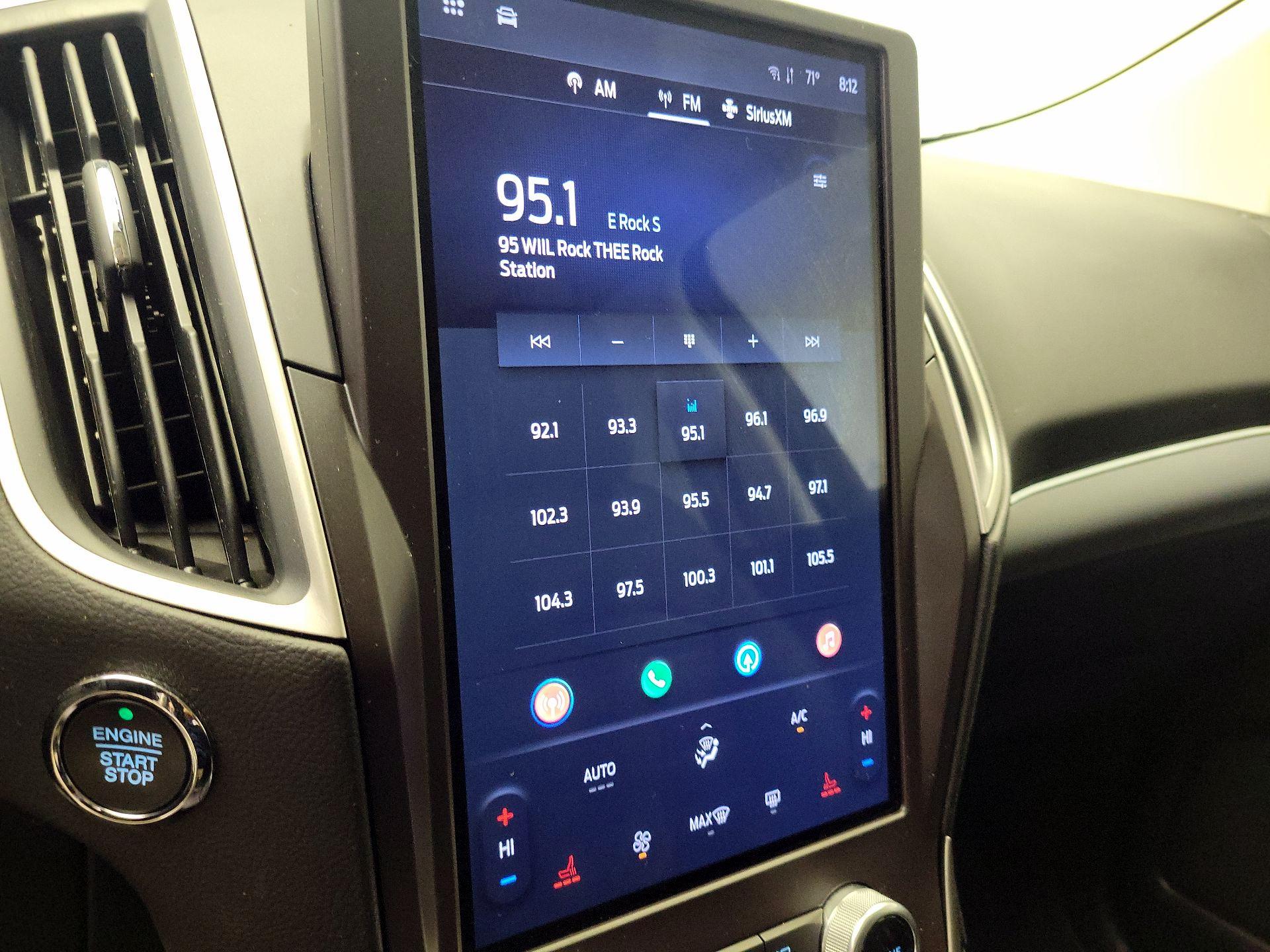 Thumbnail: 2021 Ford Edge - 16