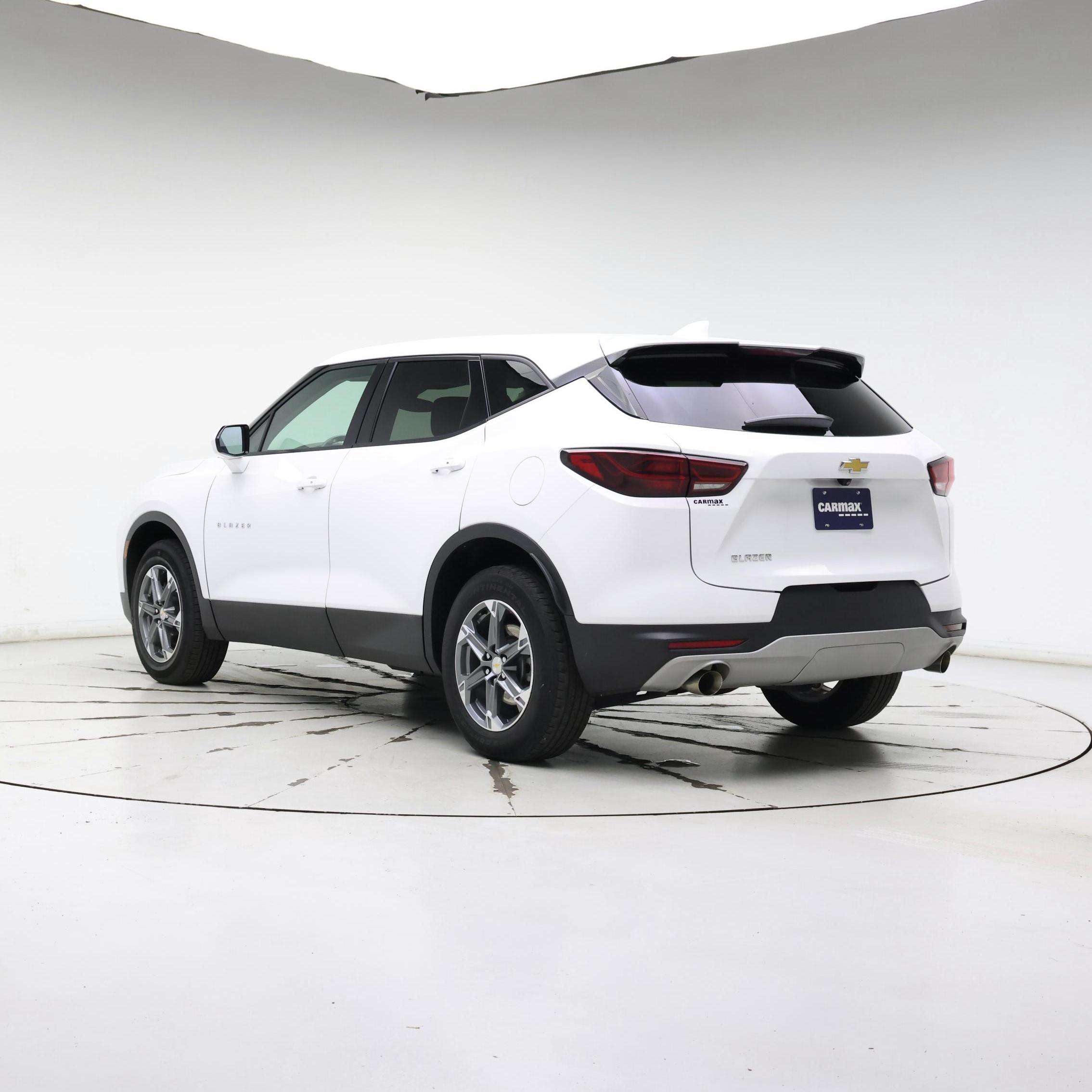 Thumbnail: 2023 Chevrolet Blazer - 2