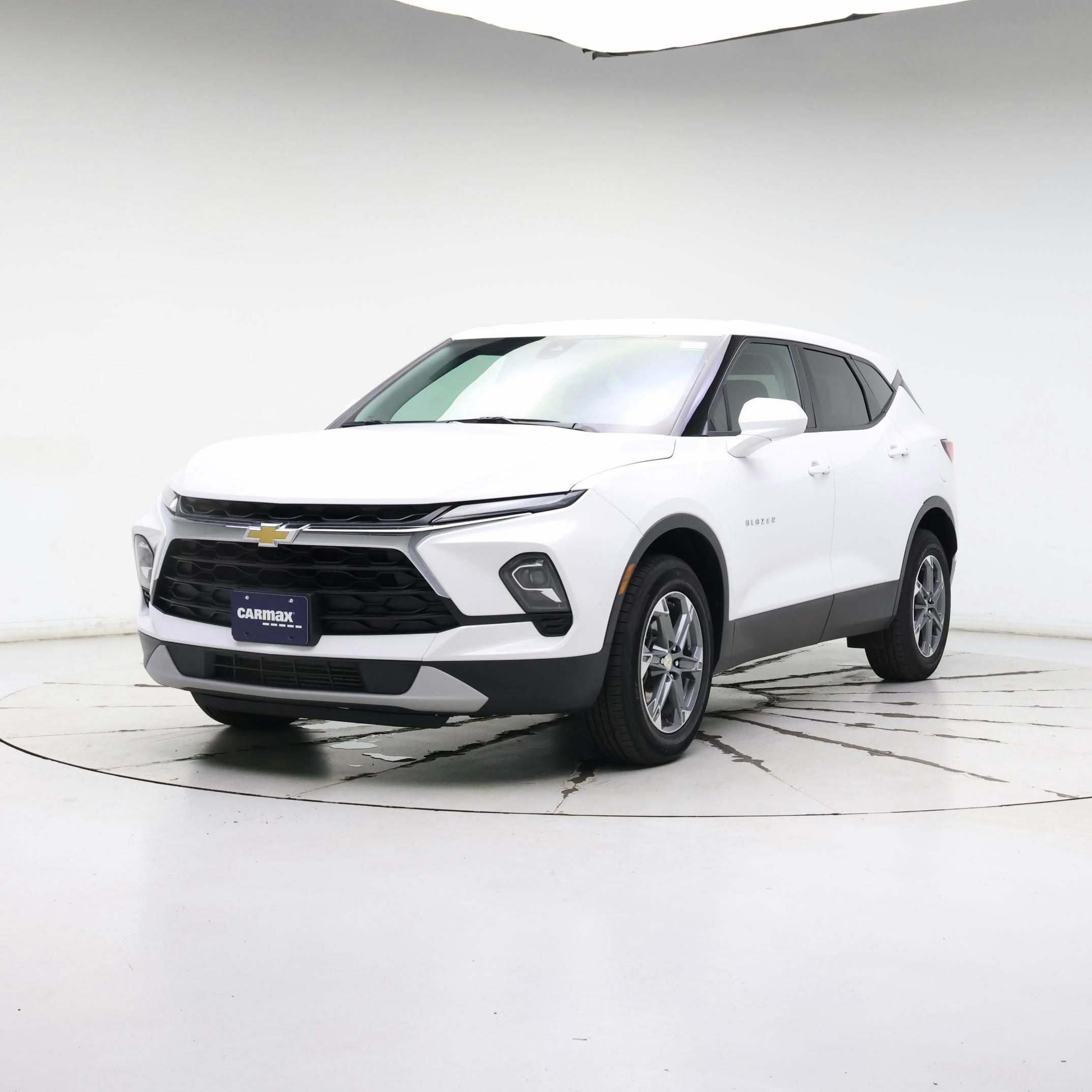 Thumbnail: 2023 Chevrolet Blazer - 4
