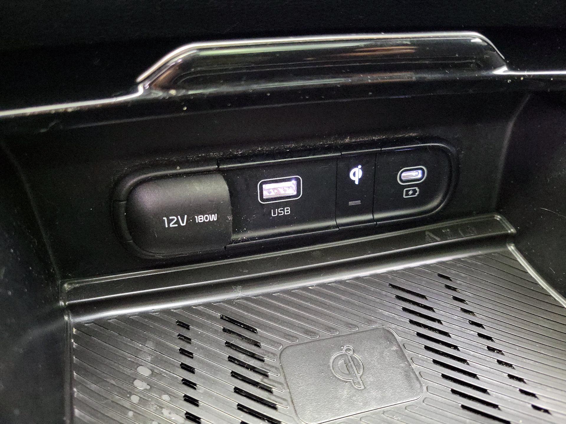 Thumbnail: 2023 Kia Sportage - 19