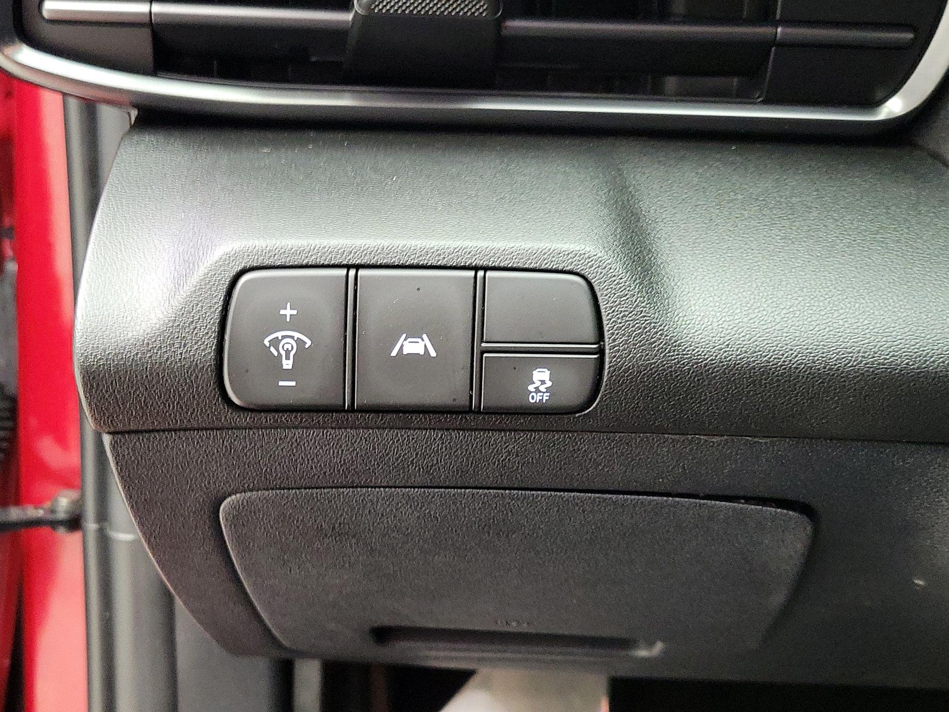 Thumbnail: 2023 Hyundai Elantra - 13