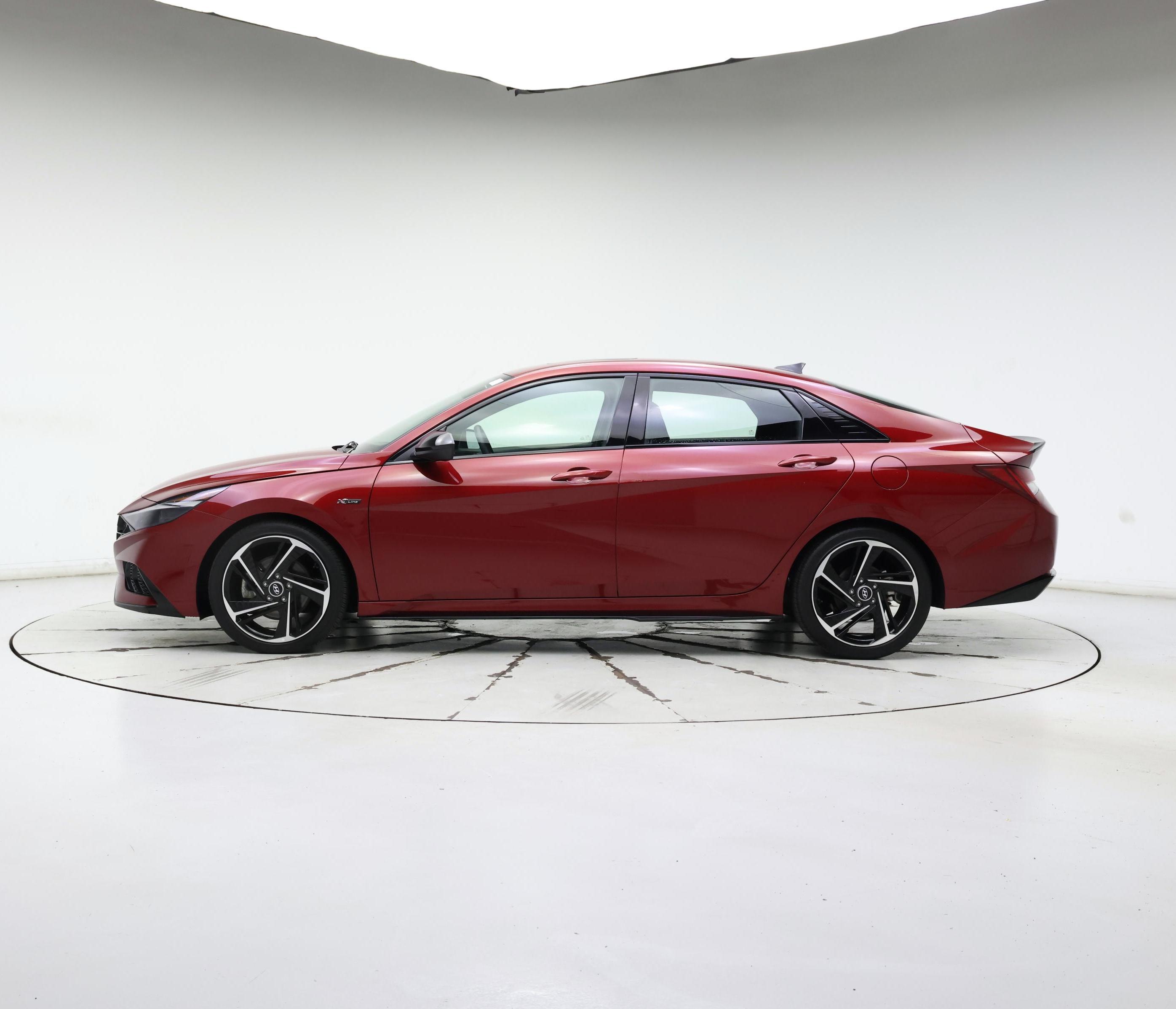 Thumbnail: 2023 Hyundai Elantra - 3