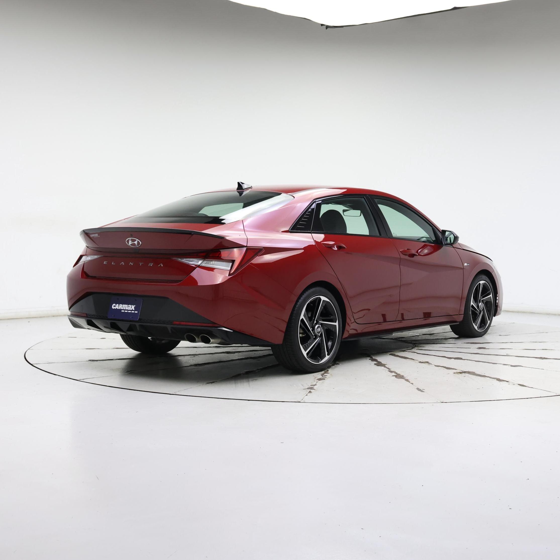 Thumbnail: 2023 Hyundai Elantra - 8