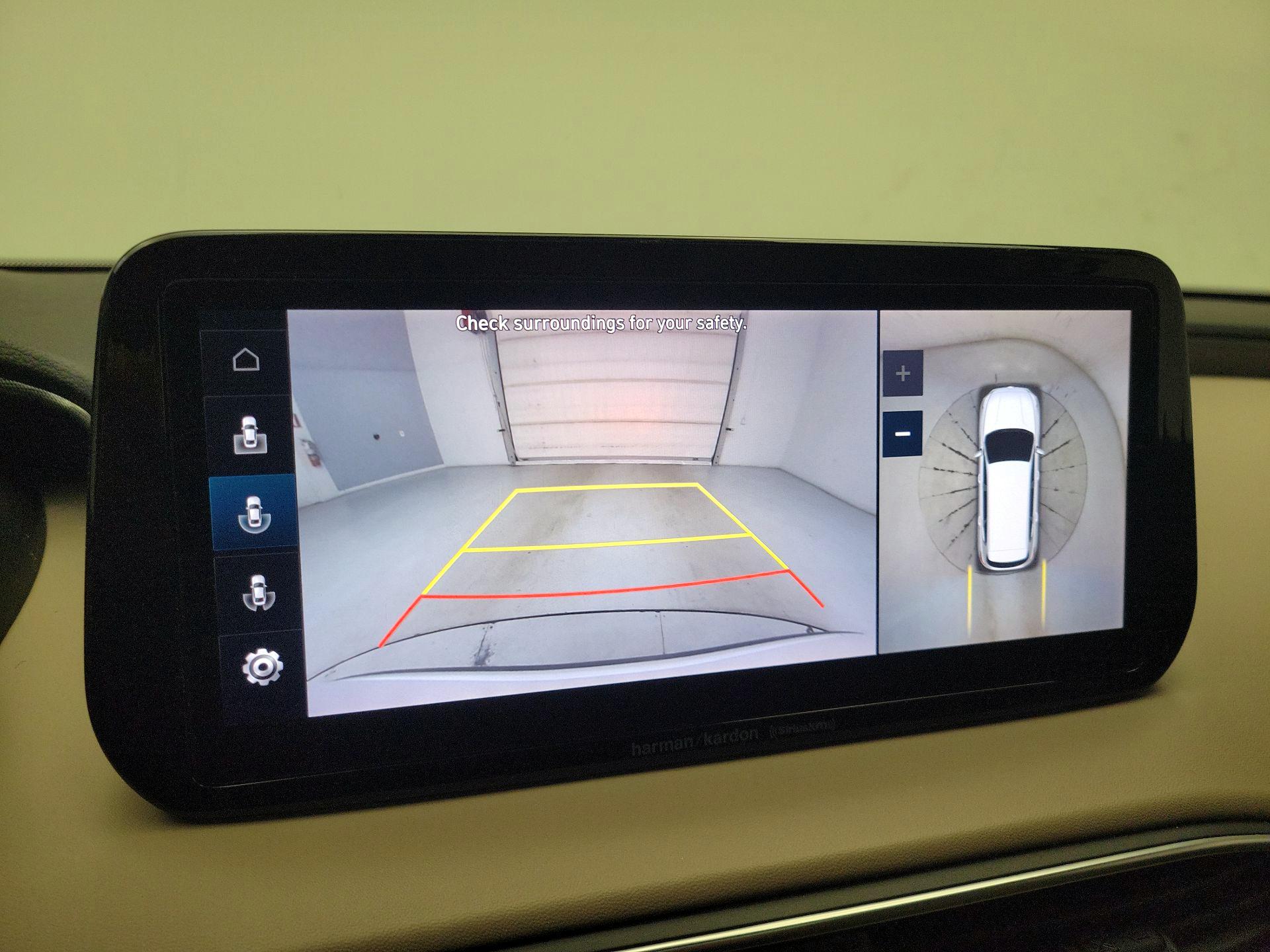 Thumbnail: 2022 Hyundai Santa Fe - 15