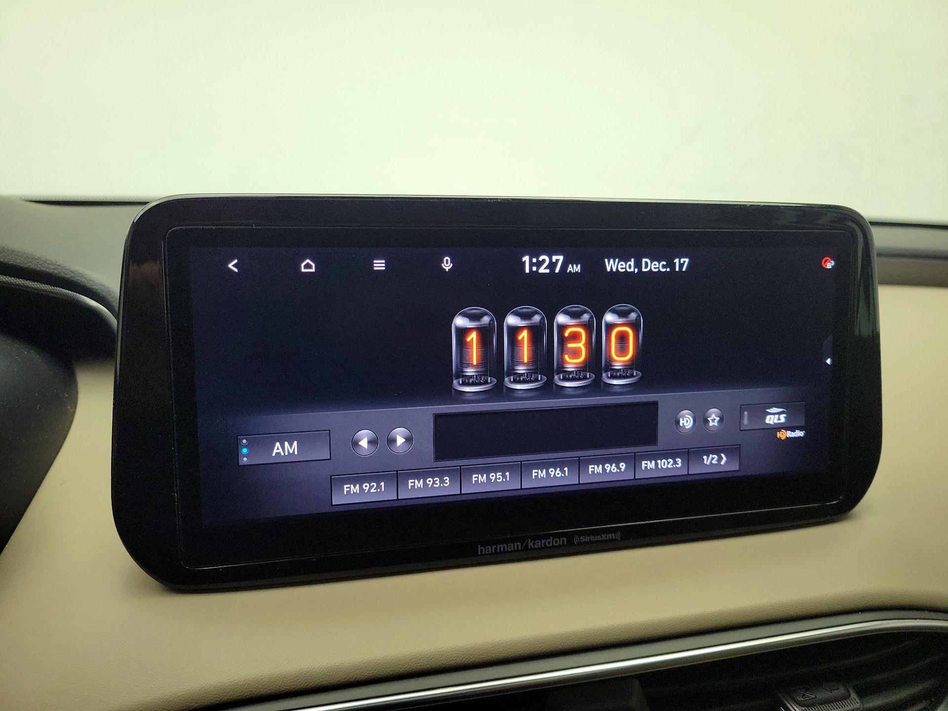 Thumbnail: 2022 Hyundai Santa Fe - 16