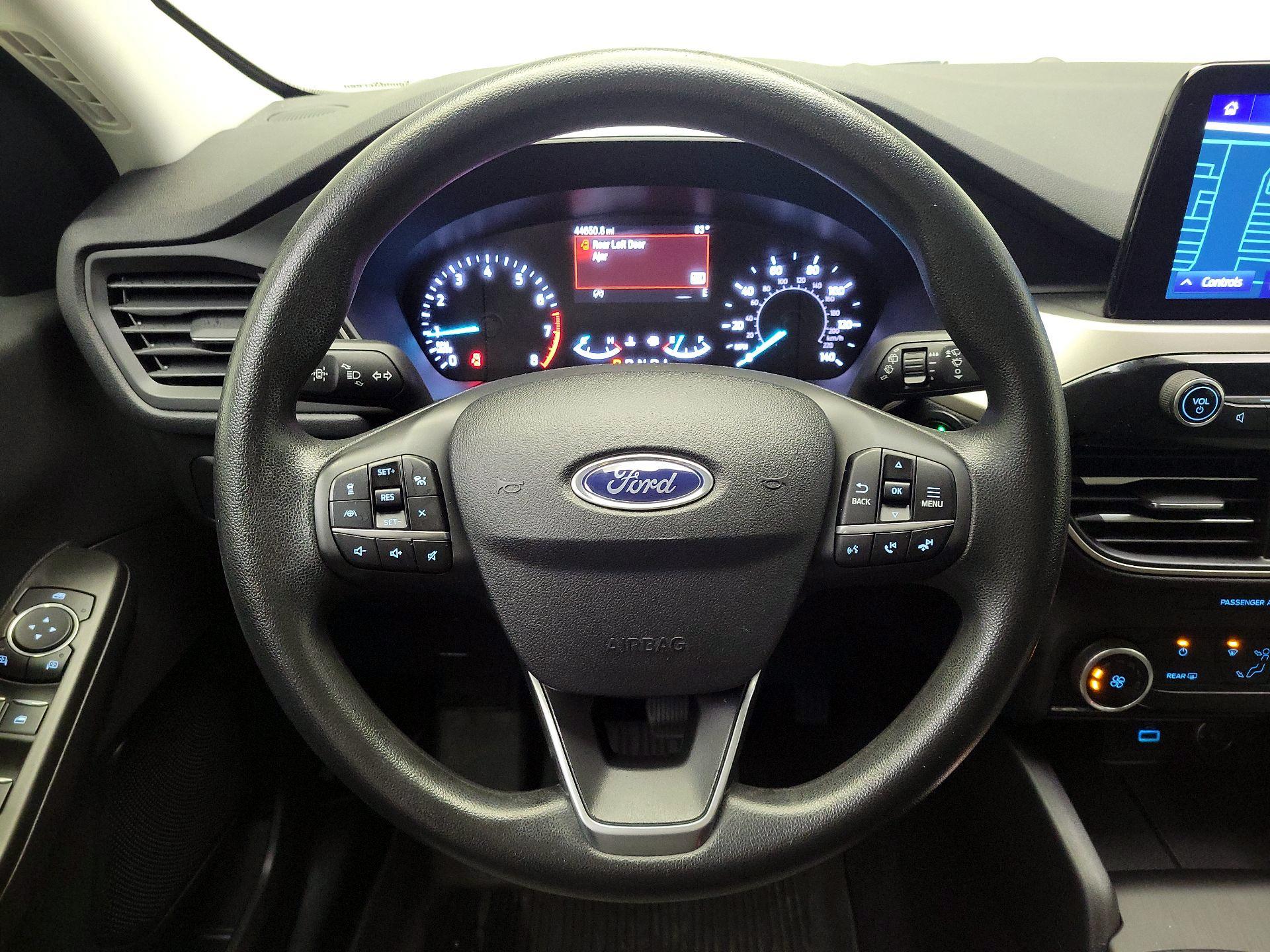 Thumbnail: 2021 Ford Escape - 10