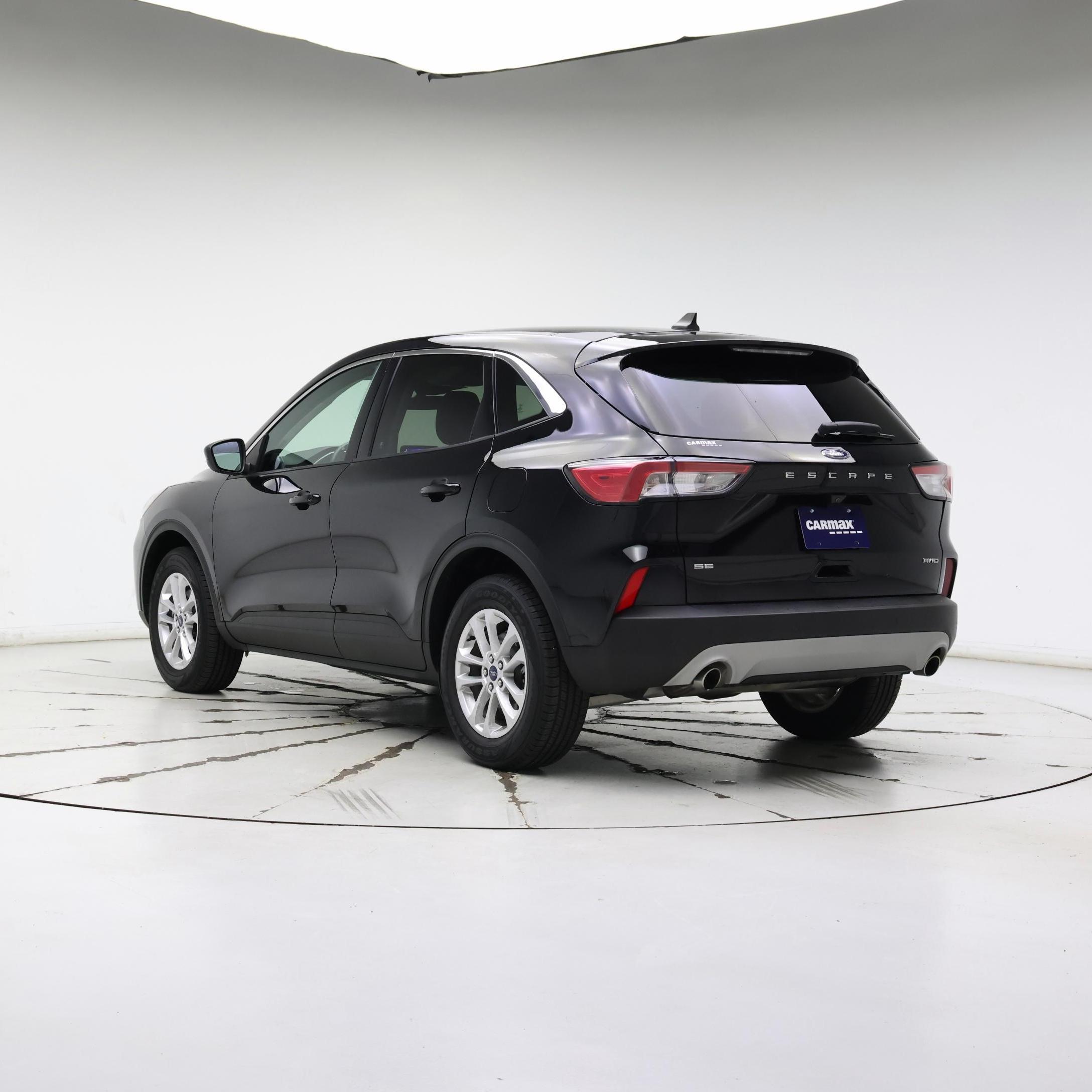 Thumbnail: 2021 Ford Escape - 2