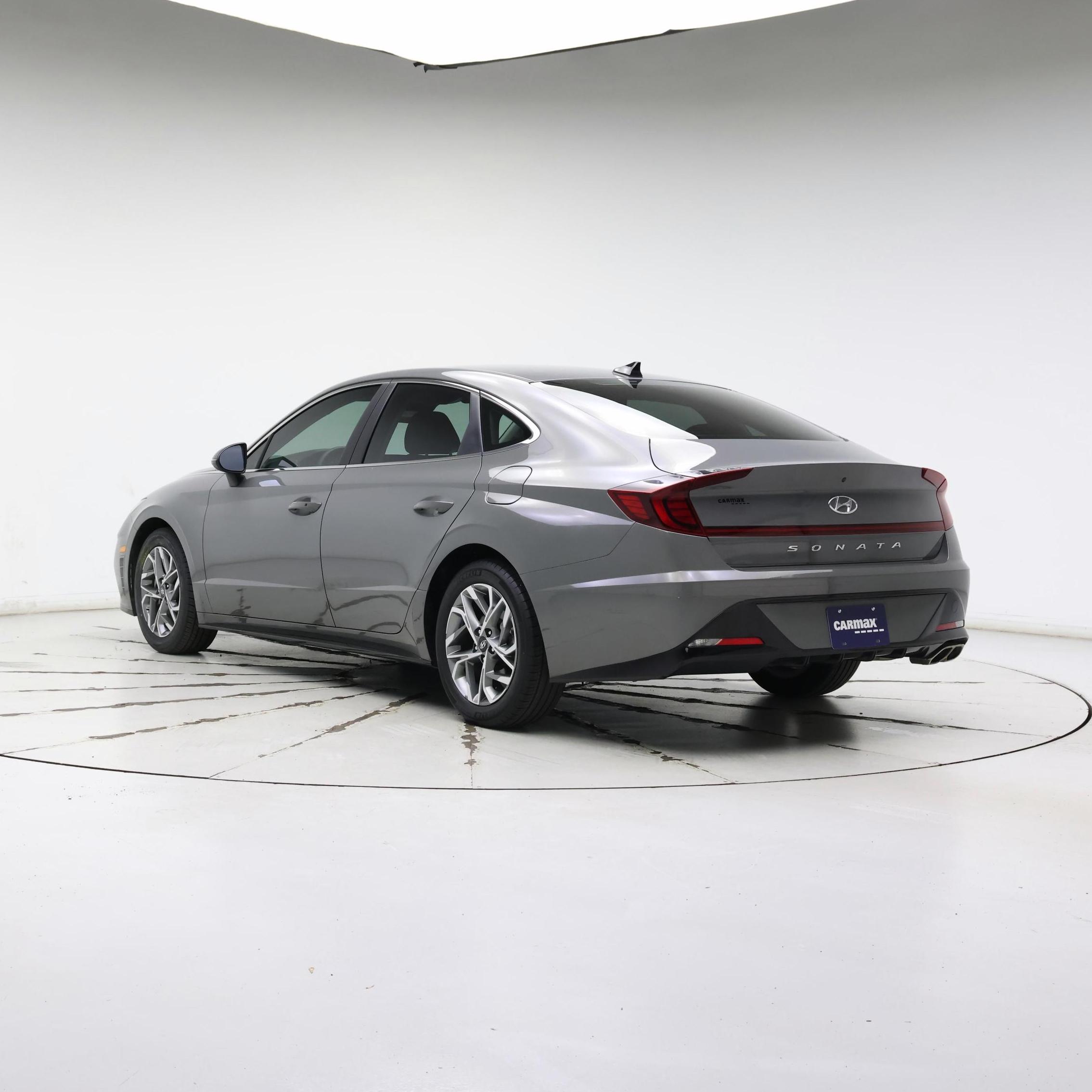 Thumbnail: 2022 Hyundai Sonata - 2