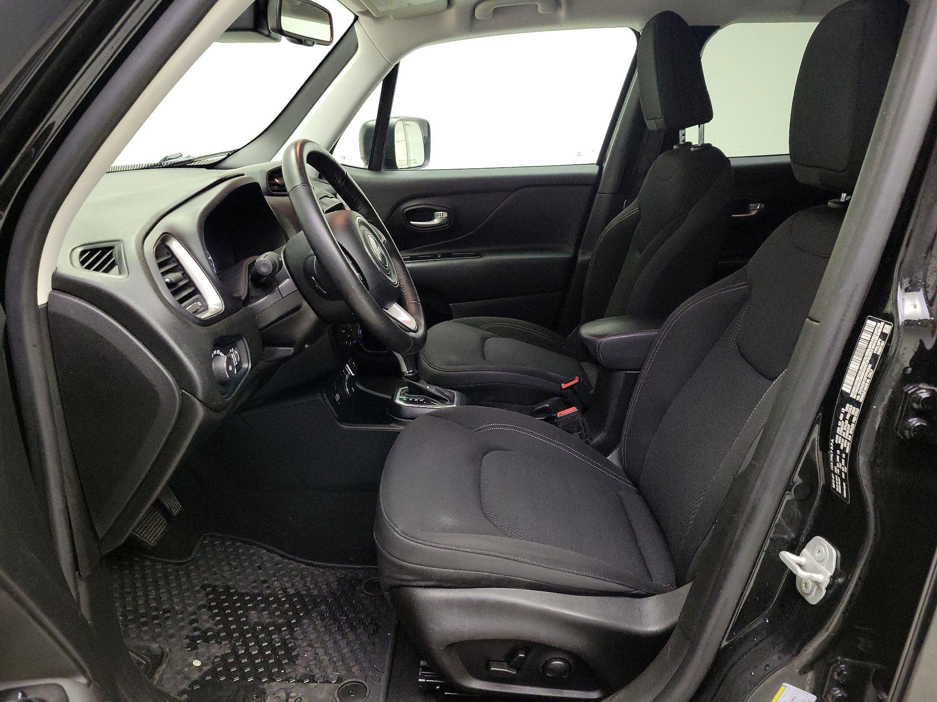 Thumbnail: 2023 Jeep Renegade - 11