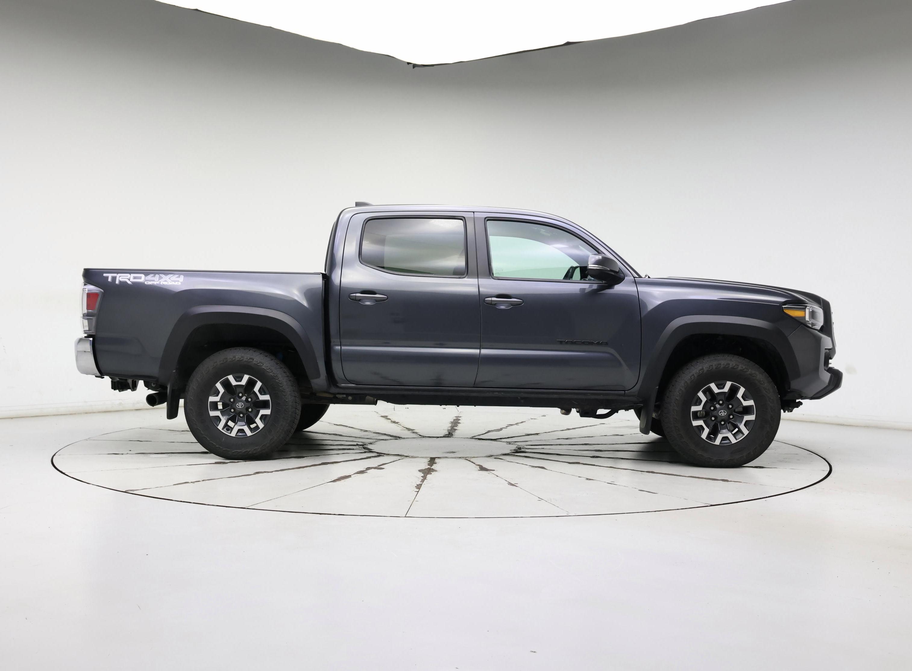 Thumbnail: 2023 Toyota Tacoma - 7