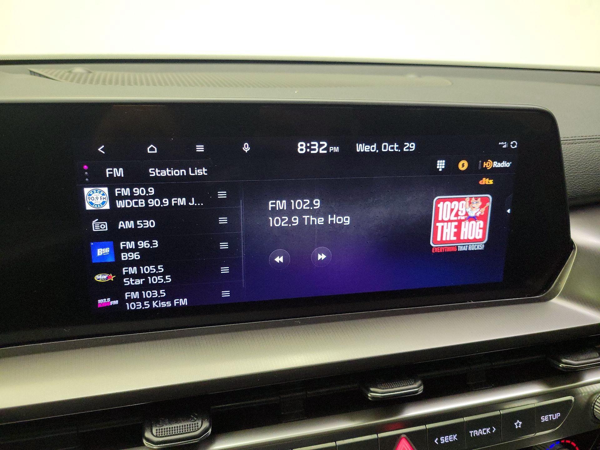 Thumbnail: 2023 Kia Telluride - 16