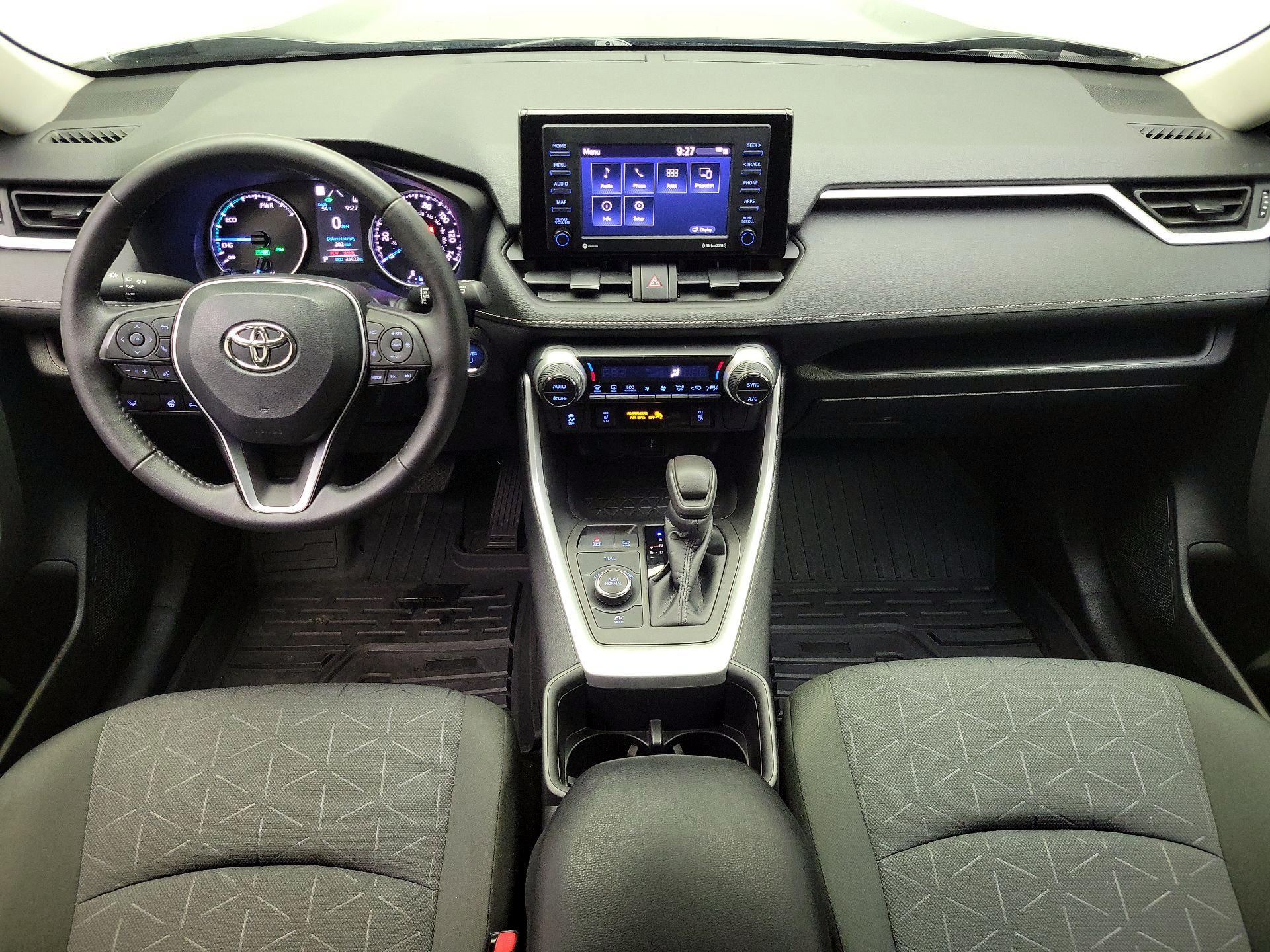 Thumbnail: 2022 Toyota RAV4 - 9