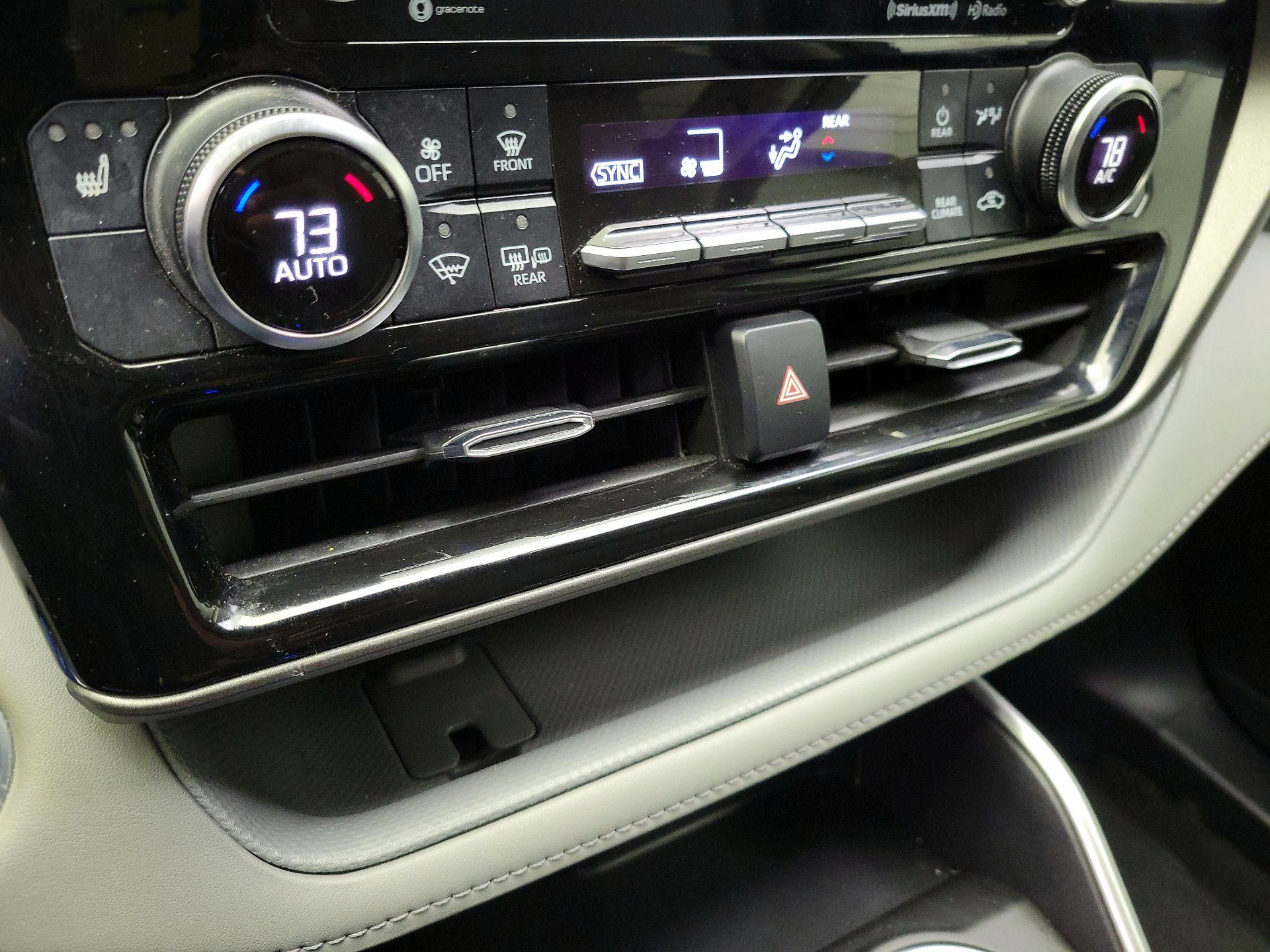 Thumbnail: 2021 Toyota Highlander - 16
