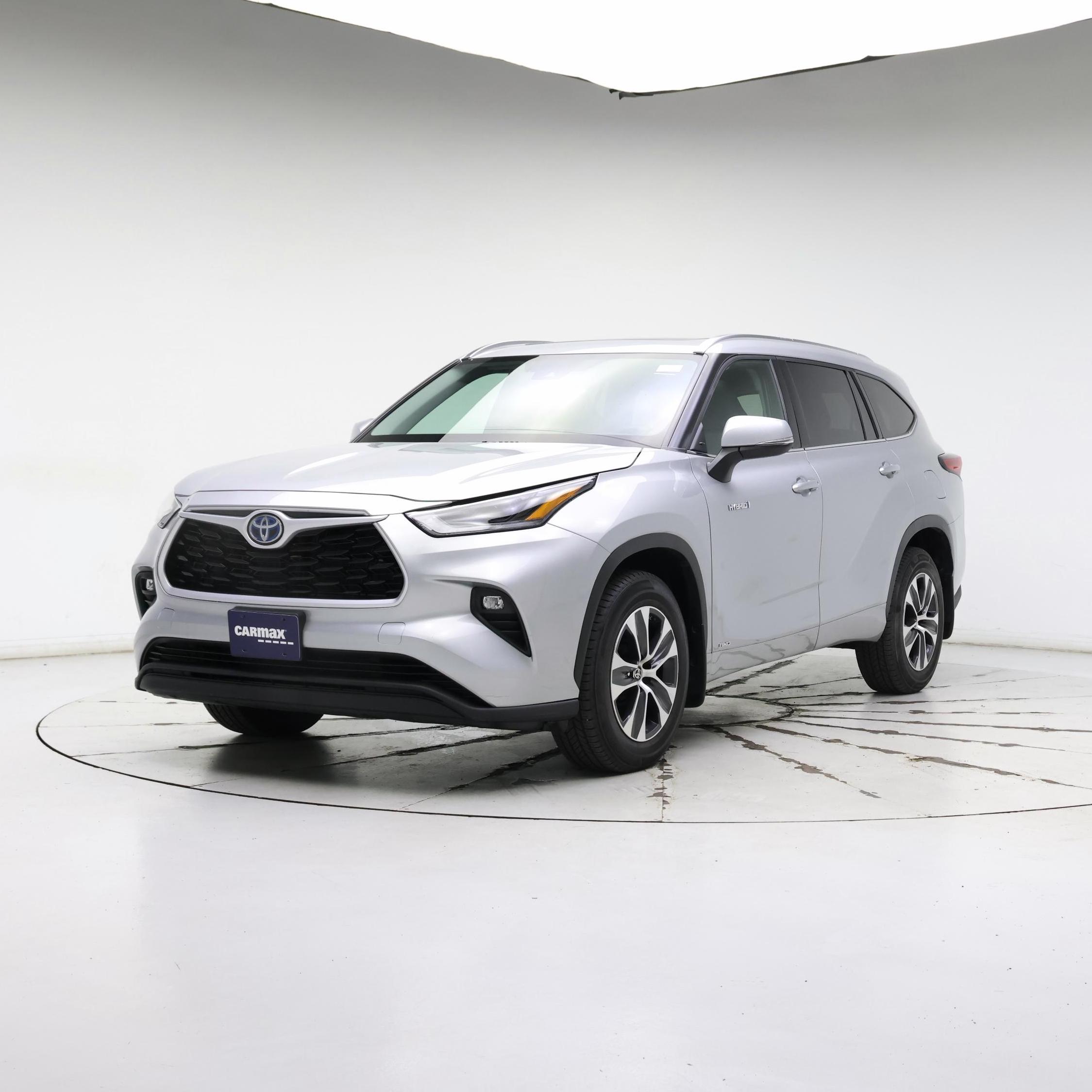 Thumbnail: 2021 Toyota Highlander - 4