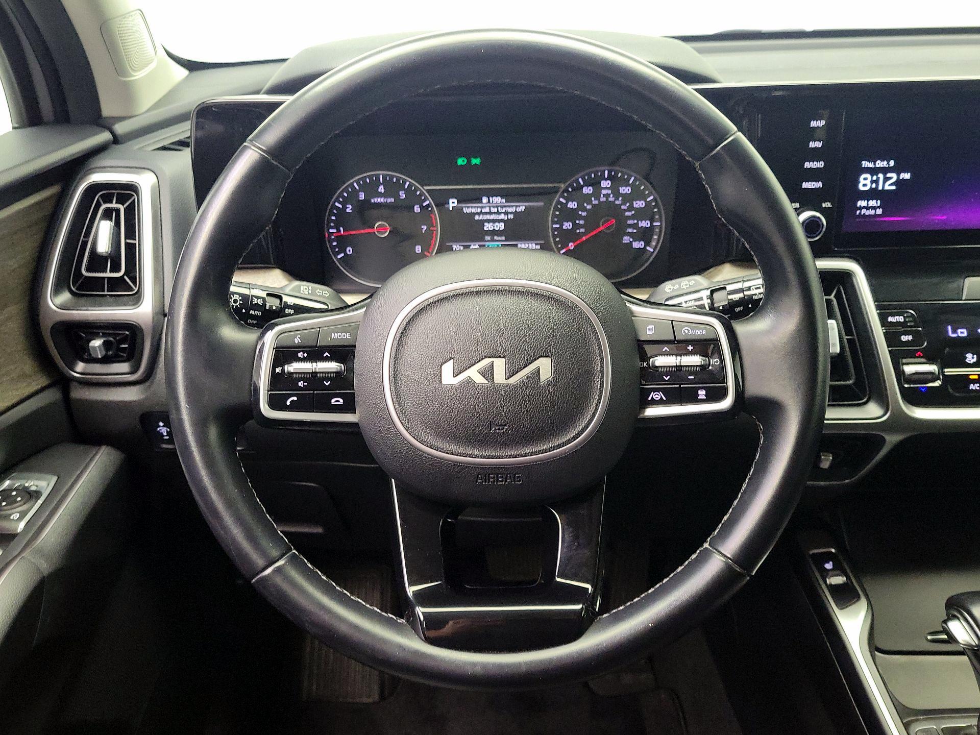 Thumbnail: 2022 Kia Sorento - 10