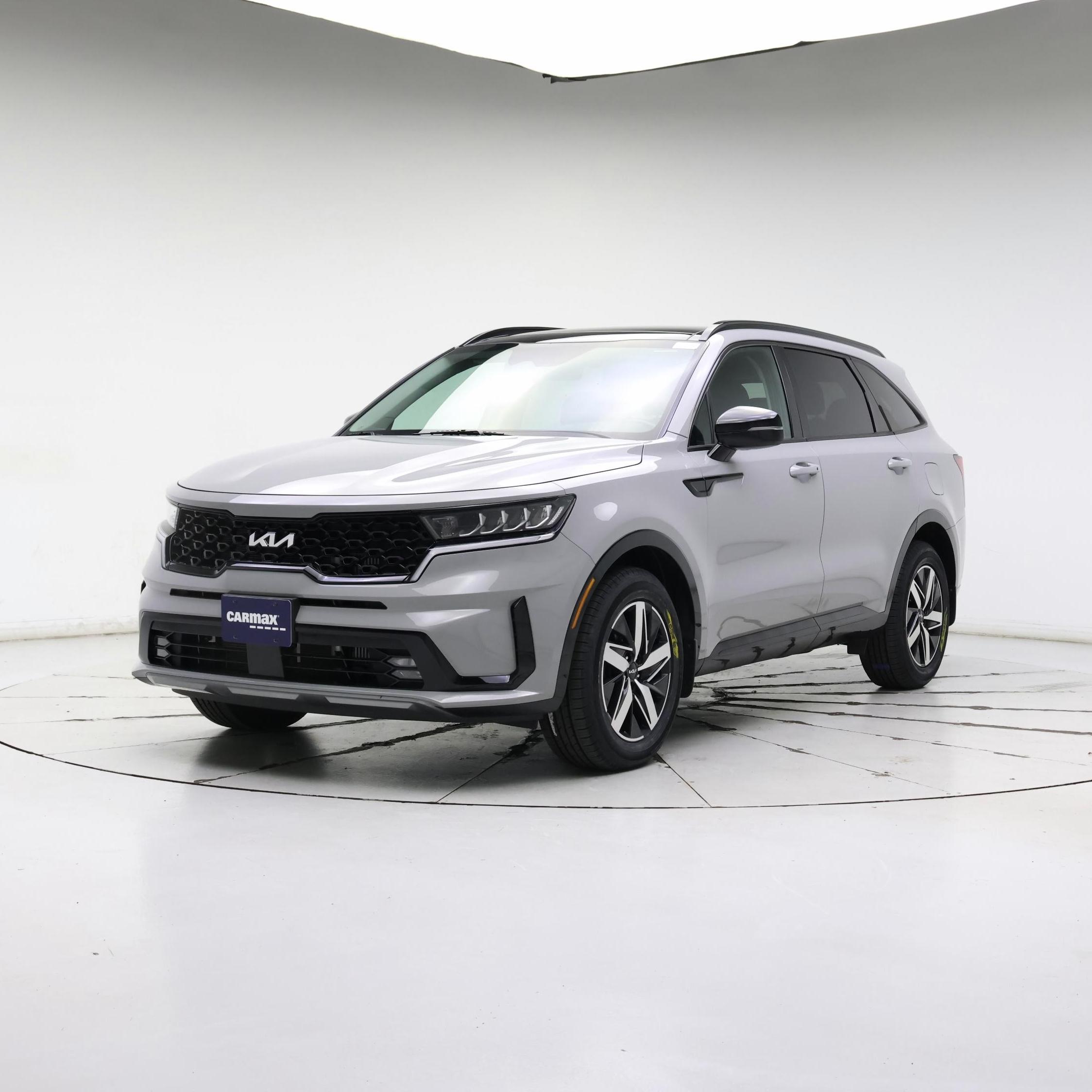 Thumbnail: 2022 Kia Sorento - 4