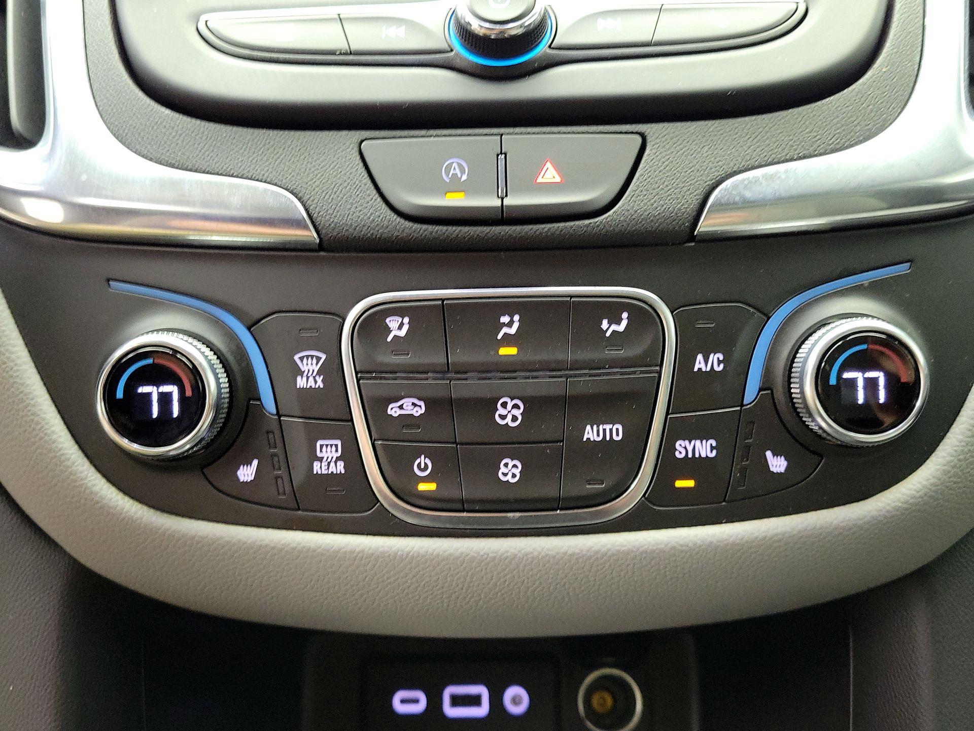 Thumbnail: 2023 Chevrolet Equinox - 16