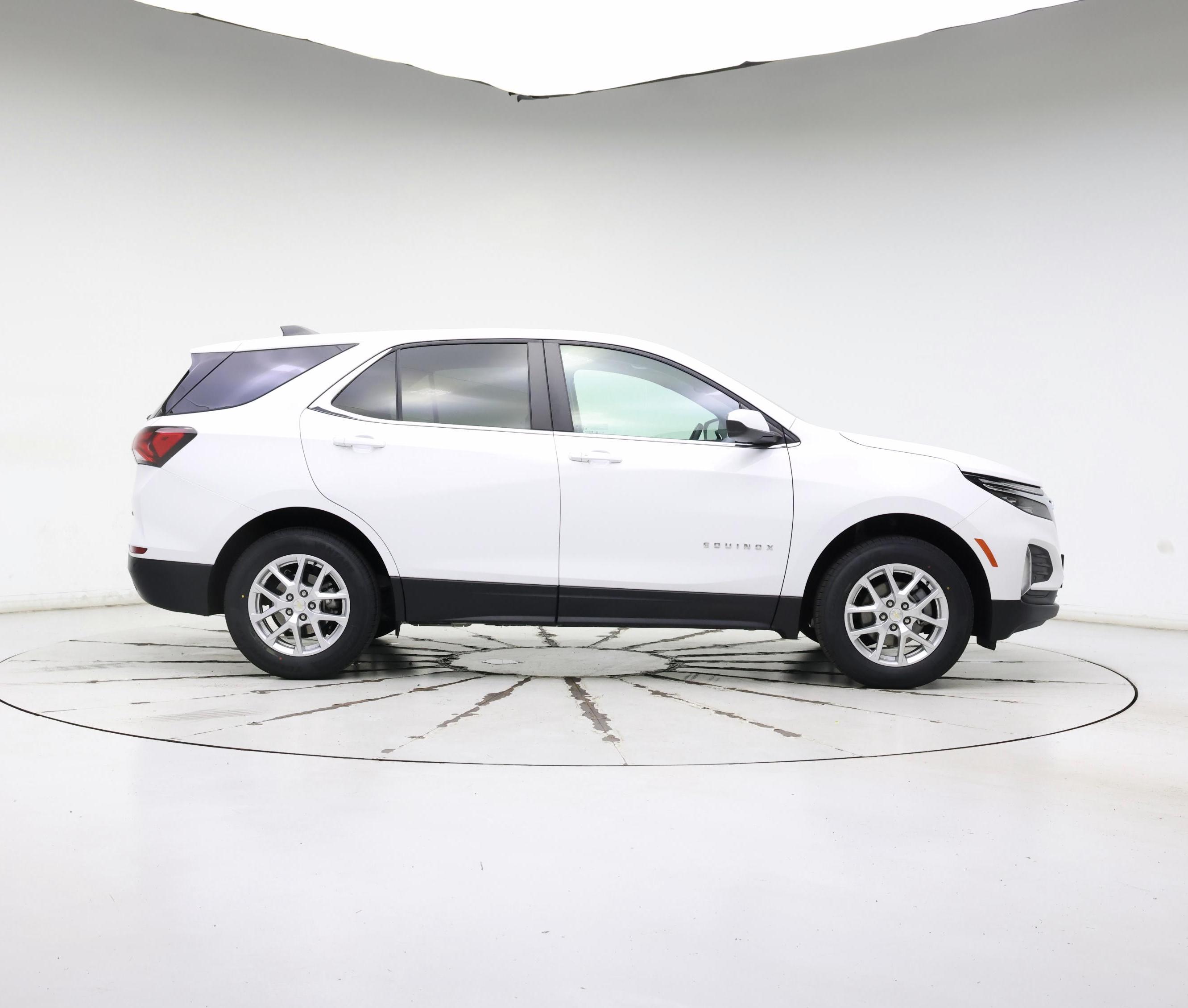 Thumbnail: 2023 Chevrolet Equinox - 7