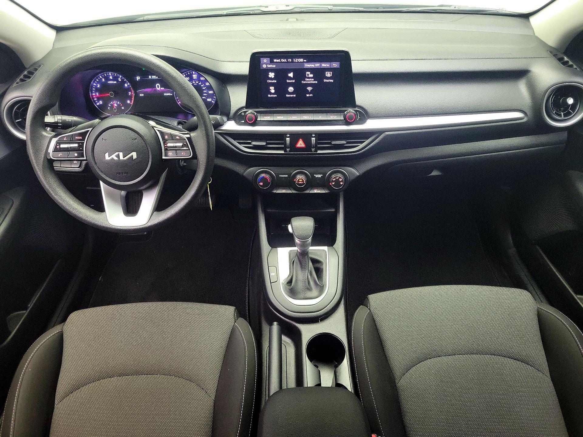 Thumbnail: 2023 Kia Forte - 9