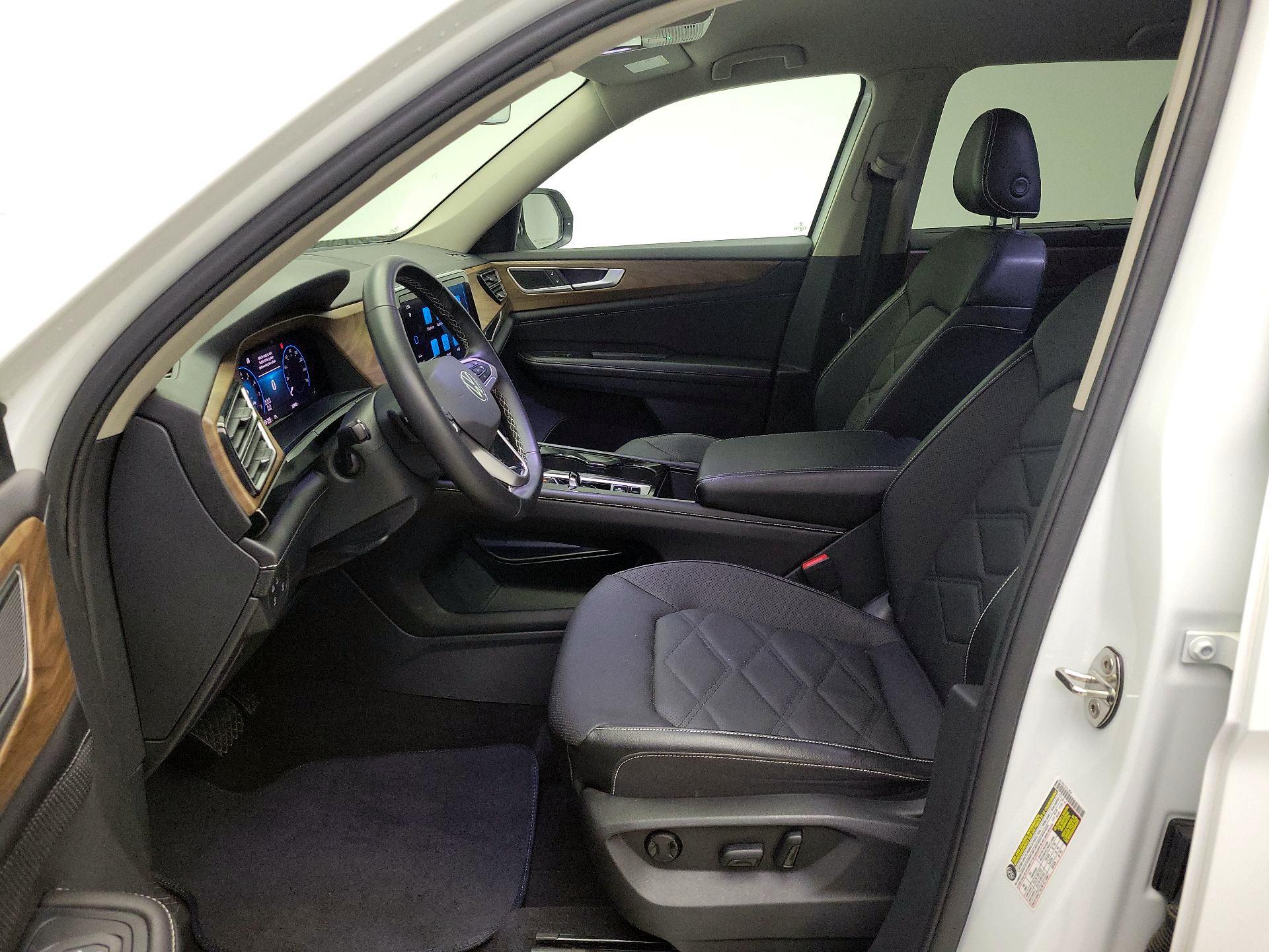 Thumbnail: 2024 Volkswagen Atlas - 11