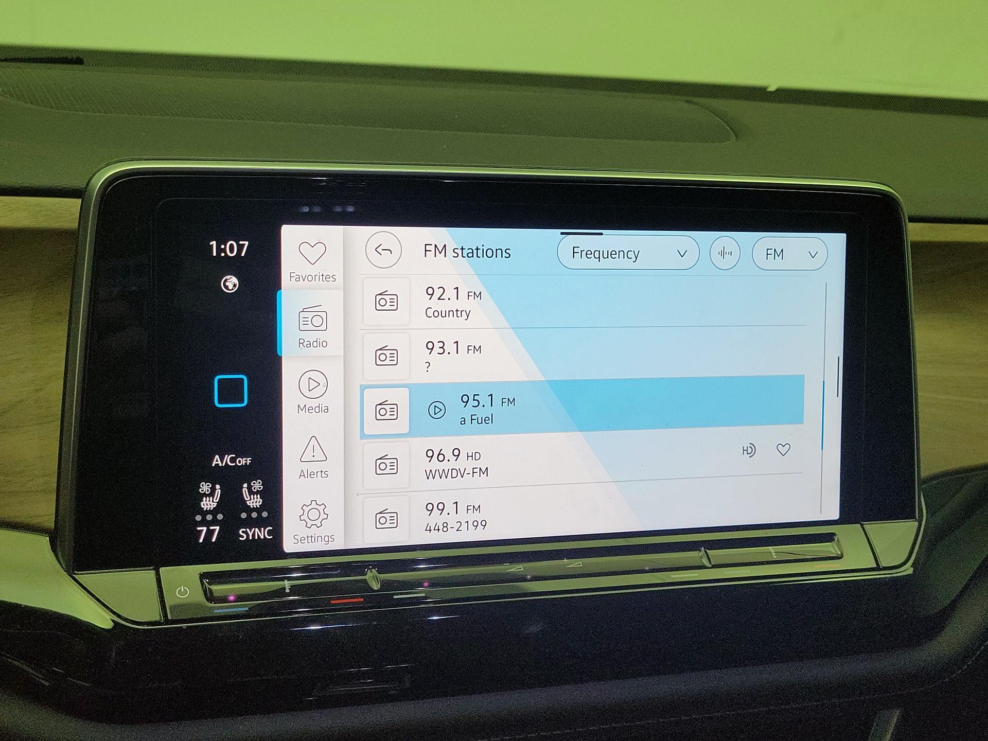 Thumbnail: 2024 Volkswagen Atlas - 15