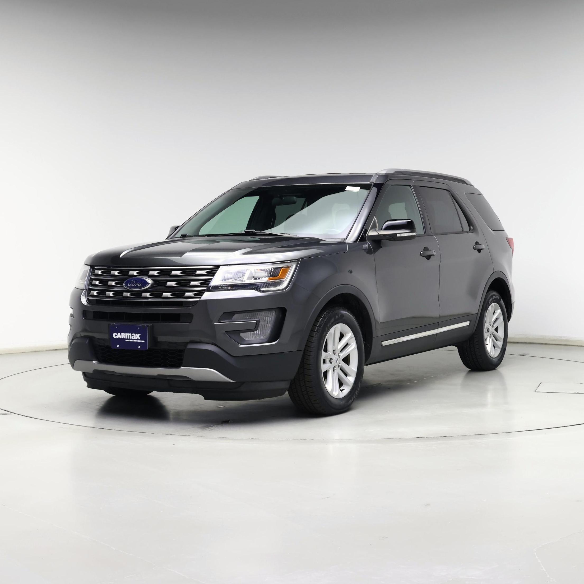Thumbnail: 2017 Ford Explorer - 4