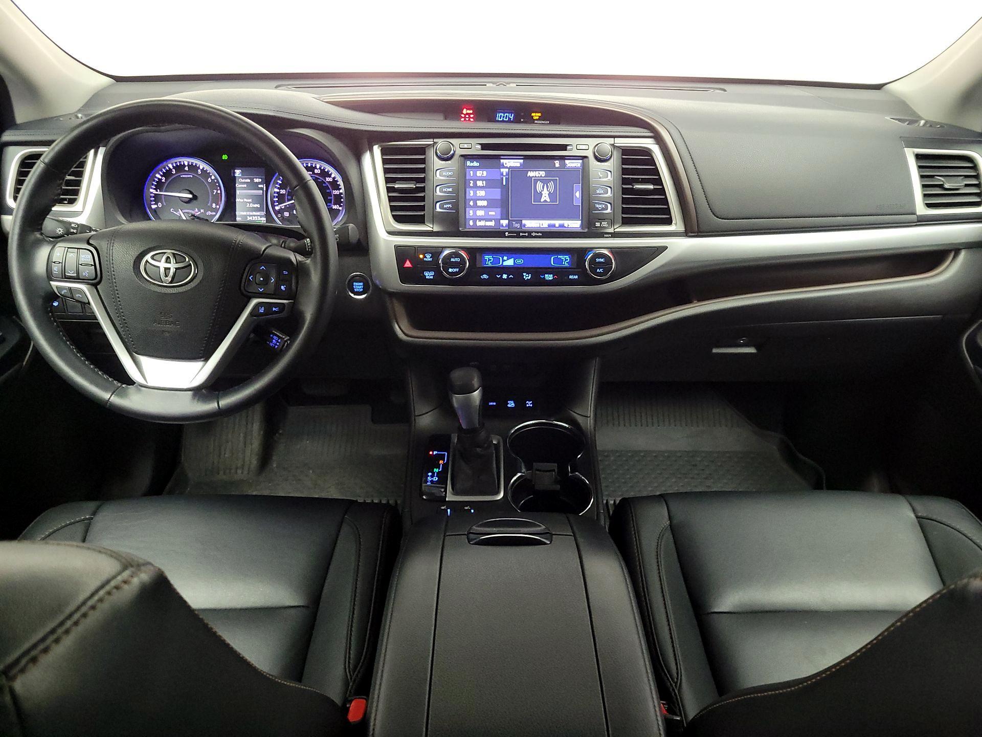 Thumbnail: 2018 Toyota Highlander - 9