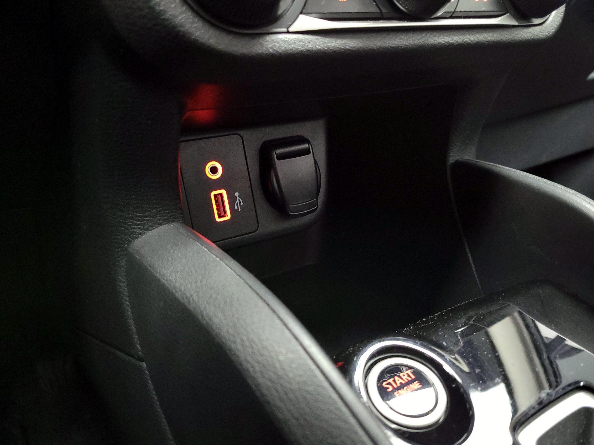 Thumbnail: 2020 Nissan Versa - 18