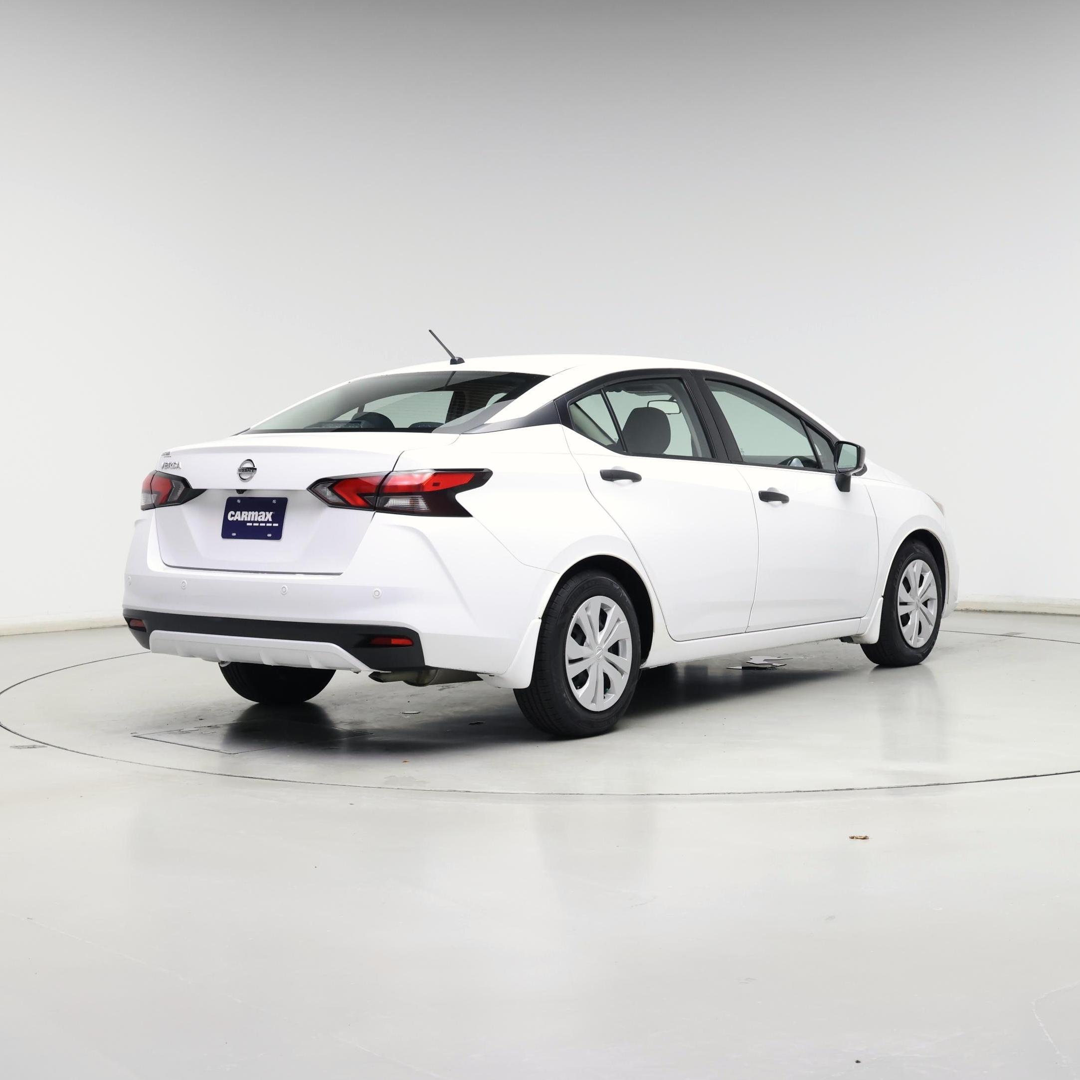 Thumbnail: 2020 Nissan Versa - 8
