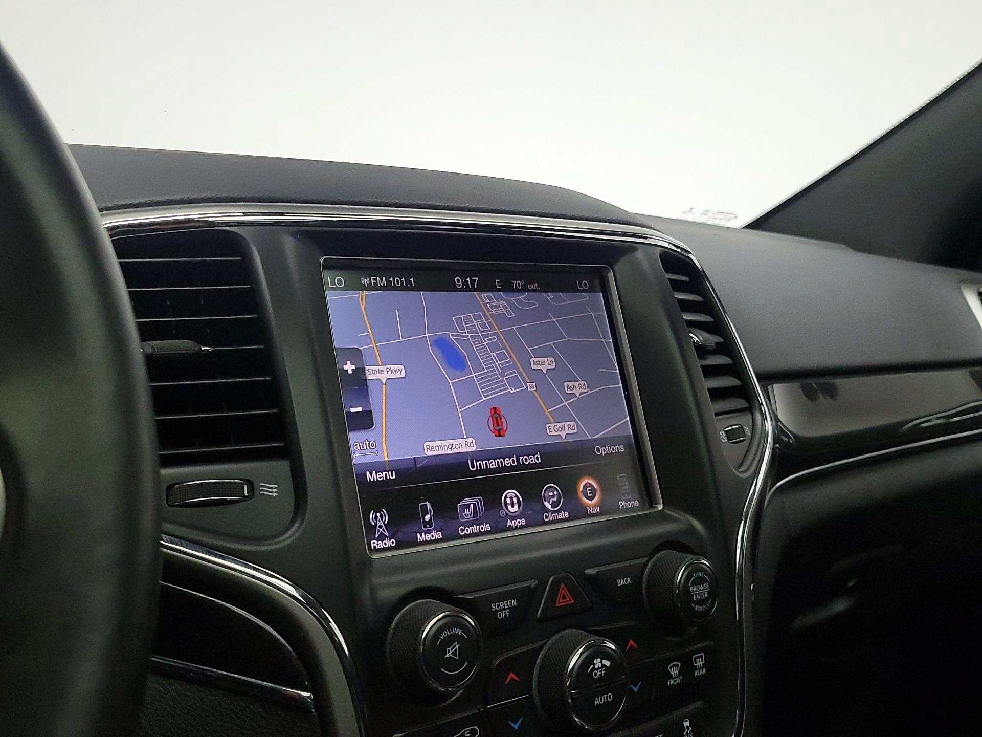 Thumbnail: 2017 Jeep Grand Cherokee - 14