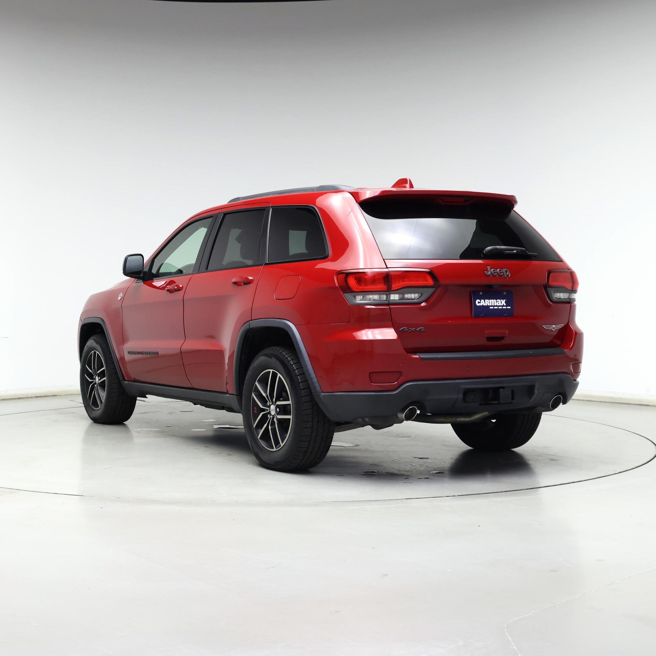 Thumbnail: 2017 Jeep Grand Cherokee - 2