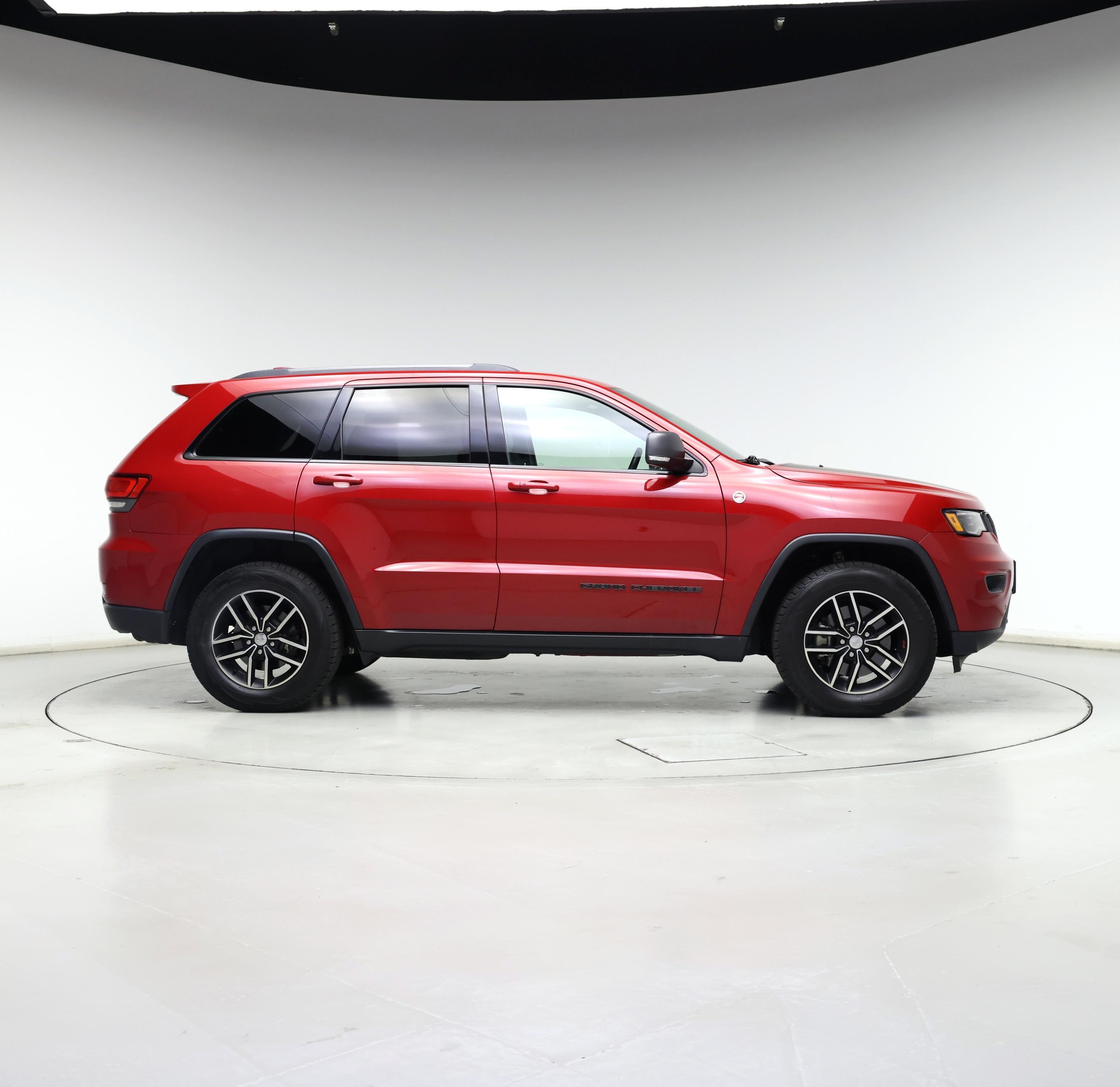 Thumbnail: 2017 Jeep Grand Cherokee - 7