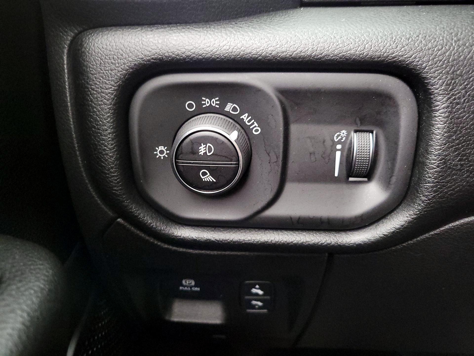 Thumbnail: 2022 RAM 1500 - 13