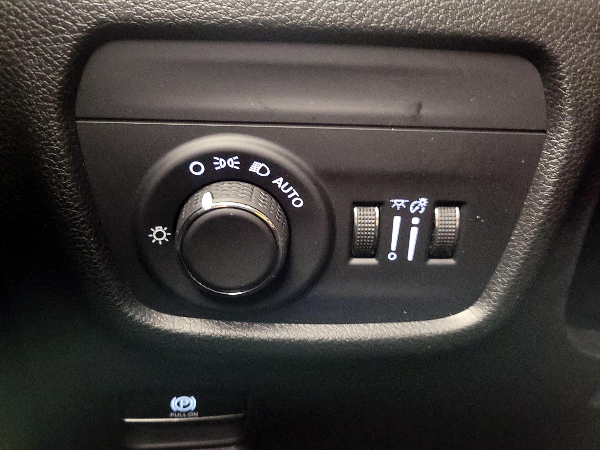 Thumbnail: 2023 Jeep Grand Cherokee - 13